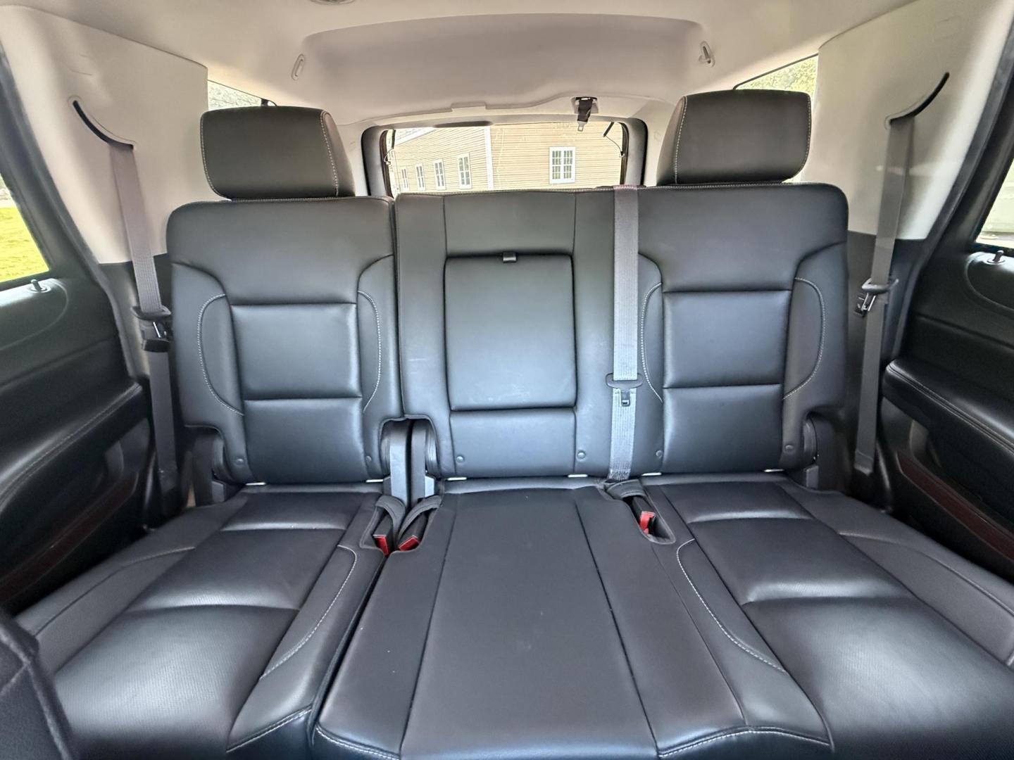 2017 Black /Black GMC Yukon SLT 4WD (1GKS2BKC9HR) with an 5.3L V8 OHV 16V FFV engine, 6A transmission, located at 11115 Chardon Rd. , Chardon, OH, 44024, (440) 214-9705, 41.580246, -81.241943 - This 2017 GMC Yukon SLT 4WD is a full-size SUV powered by a 5.3L EcoTec3 V8 engine and 6-speed automatic transmission with 3.08 gearing, offering a 6,200-pound towing capacity and FlexFuel capability. It features a luxurious leather interior with heated and cooled power front seats, heated second-r - Photo#35