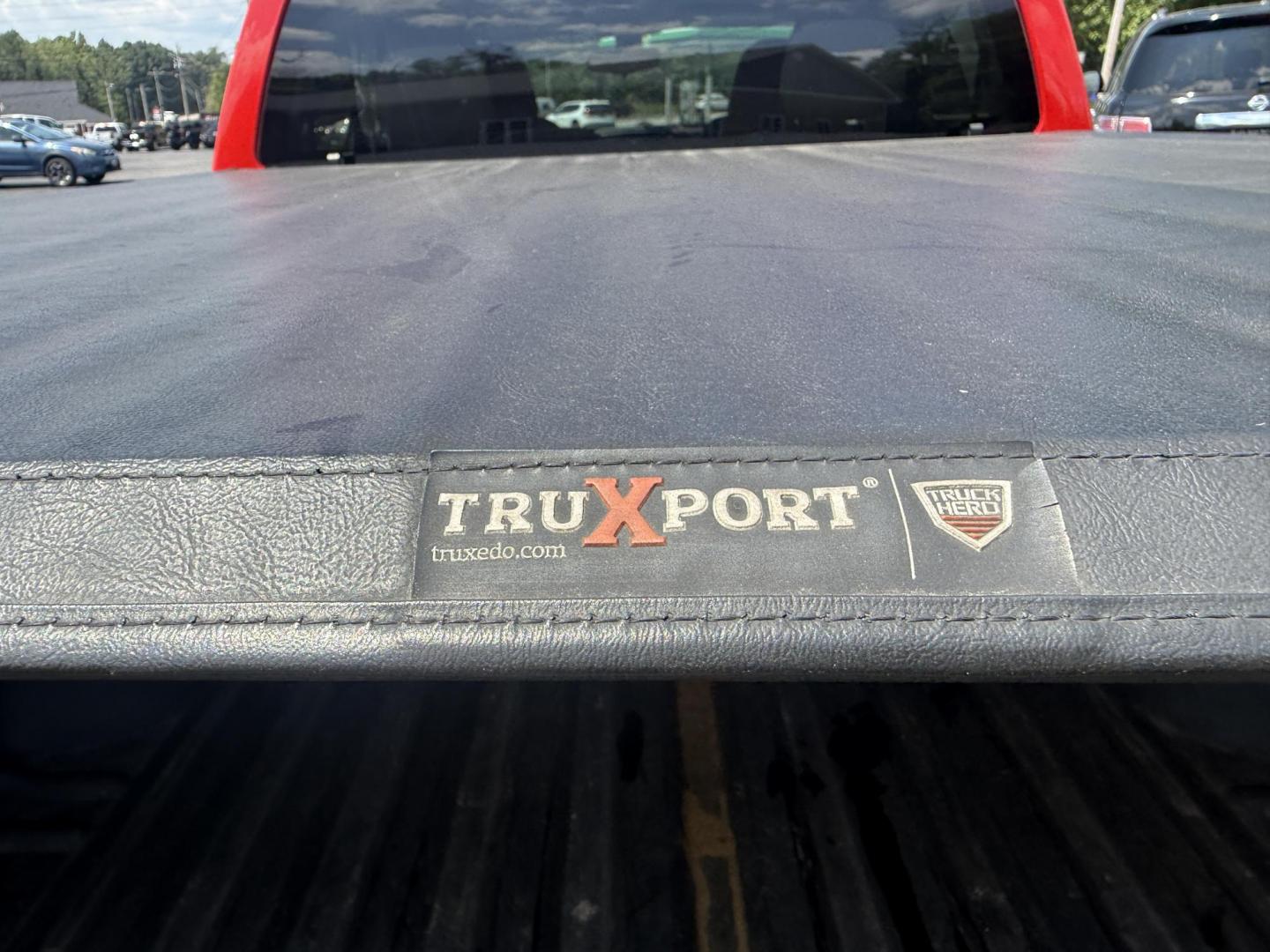 2020 Red /Gray Chevrolet Colorado Work Truck Crew Cab 4WD Short Box (1GCGTBEN3L1) with an 3.6L V6 DOHC 24V GAS engine, 8-Speed Automatic transmission, located at 11115 Chardon Rd. , Chardon, OH, 44024, (440) 214-9705, 41.580246, -81.241943 - This One Owner 2020 Chevrolet Colorado Work Truck Crew Cab 4WD with the 3.6L V6 engine and 8-speed automatic transmission offers strong performance and capability, especially with its 3.42 rear axle gearing for balanced power and efficiency. This model features a 7.0" touchscreen infotainment system - Photo#10