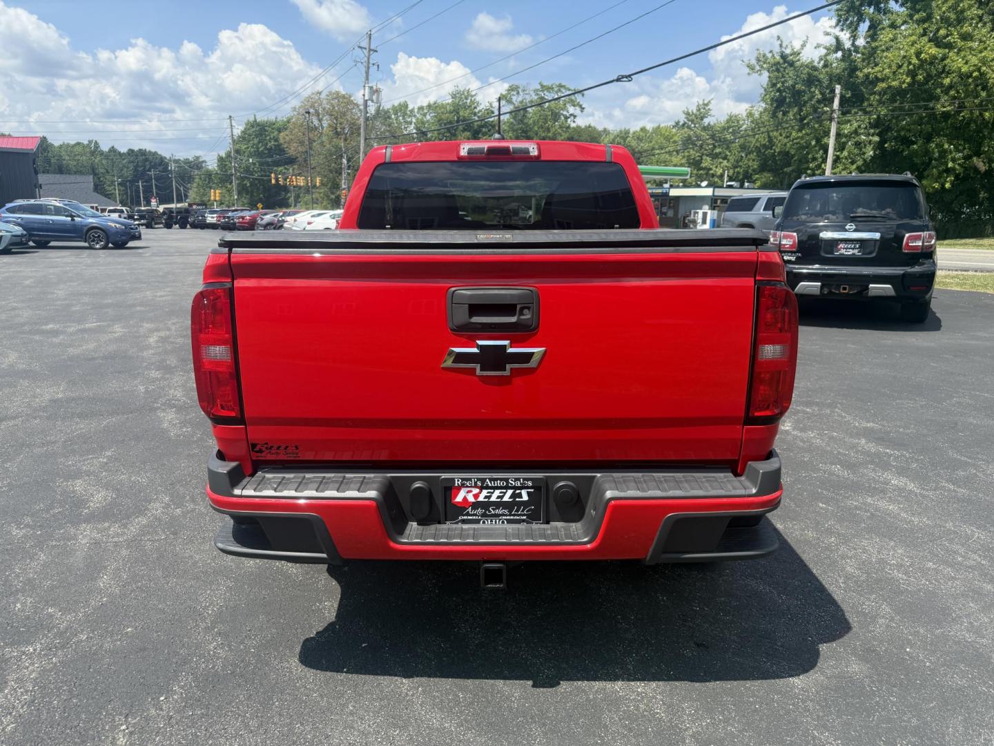 2020 Red /Gray Chevrolet Colorado Work Truck Crew Cab 4WD Short Box (1GCGTBEN3L1) with an 3.6L V6 DOHC 24V GAS engine, 8-Speed Automatic transmission, located at 11115 Chardon Rd. , Chardon, OH, 44024, (440) 214-9705, 41.580246, -81.241943 - This One Owner 2020 Chevrolet Colorado Work Truck Crew Cab 4WD with the 3.6L V6 engine and 8-speed automatic transmission offers strong performance and capability, especially with its 3.42 rear axle gearing for balanced power and efficiency. This model features a 7.0" touchscreen infotainment system - Photo#9