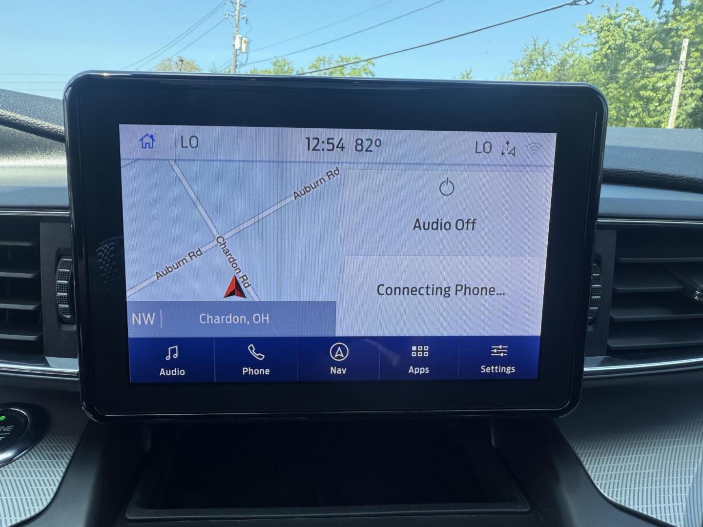 2020 Silver /Black Ford Explorer XLT AWD (1FMSK8DH4LG) with an 2.3L I4 DOHC 16V Turbo engine, 10A transmission, located at 11115 Chardon Rd. , Chardon, OH, 44024, (440) 214-9705, 41.580246, -81.241943 - This 2020 Ford Explorer XLT 4WD with the 2.3L turbocharged I4 EcoBoost engine and 10-speed automatic transmission offers a blend of performance and efficiency, achieving up to 27 MPG highway. It features a leather interior with power and heated front seats, heated second-row captain’s chairs, and - Photo#25