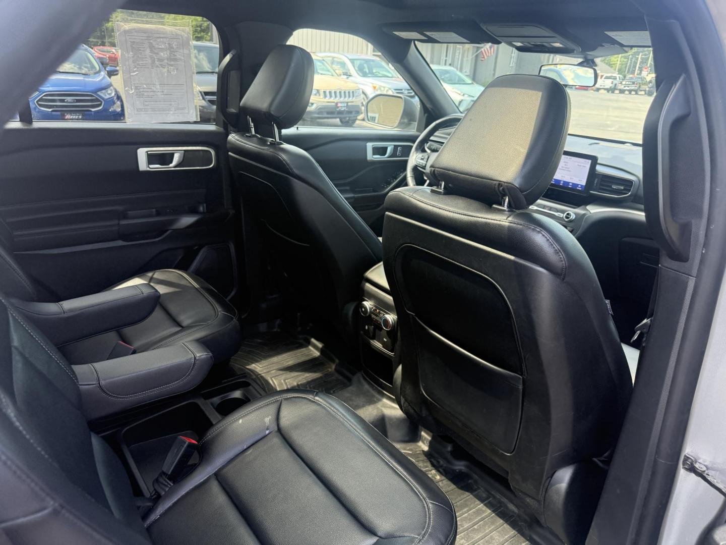 2020 Silver /Black Ford Explorer XLT AWD (1FMSK8DH4LG) with an 2.3L I4 DOHC 16V Turbo engine, 10A transmission, located at 11115 Chardon Rd. , Chardon, OH, 44024, (440) 214-9705, 41.580246, -81.241943 - This 2020 Ford Explorer XLT 4WD with the 2.3L turbocharged I4 EcoBoost engine and 10-speed automatic transmission offers a blend of performance and efficiency, achieving up to 27 MPG highway. It features a leather interior with power and heated front seats, heated second-row captain’s chairs, and - Photo#39