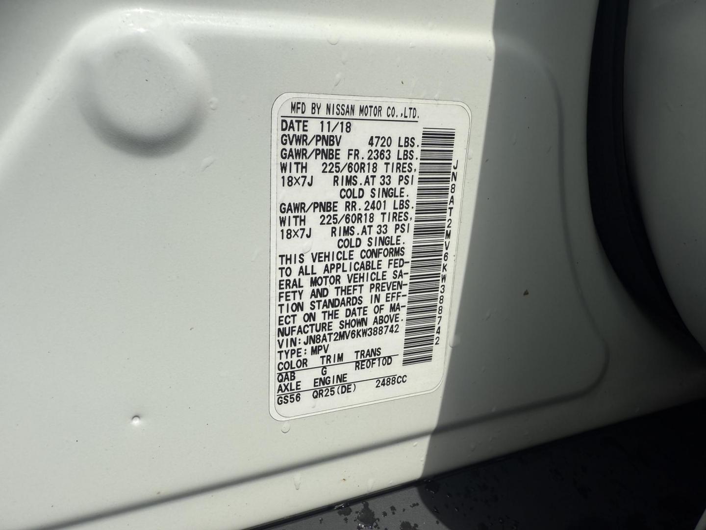 2019 White /Black Nissan Rogue SL AWD (JN8AT2MV6KW) with an 2.5L I4 DOHC 16V engine, Automatic transmission, located at 547 E. Main St., Orwell, OH, 44076, (440) 437-5893, 41.535435, -80.847855 - This 2019 Nissan Rogue SV AWD offers a fuel-efficient 2.5L I4 engine with an impressive 32 MPG highway rating and features a suite of advanced safety technologies, including Forward Collision Warning, Adaptive Cruise Control, Lane Keep Assist, Blind Spot Monitoring, and a 360-degree camera. Comfort - Photo#21