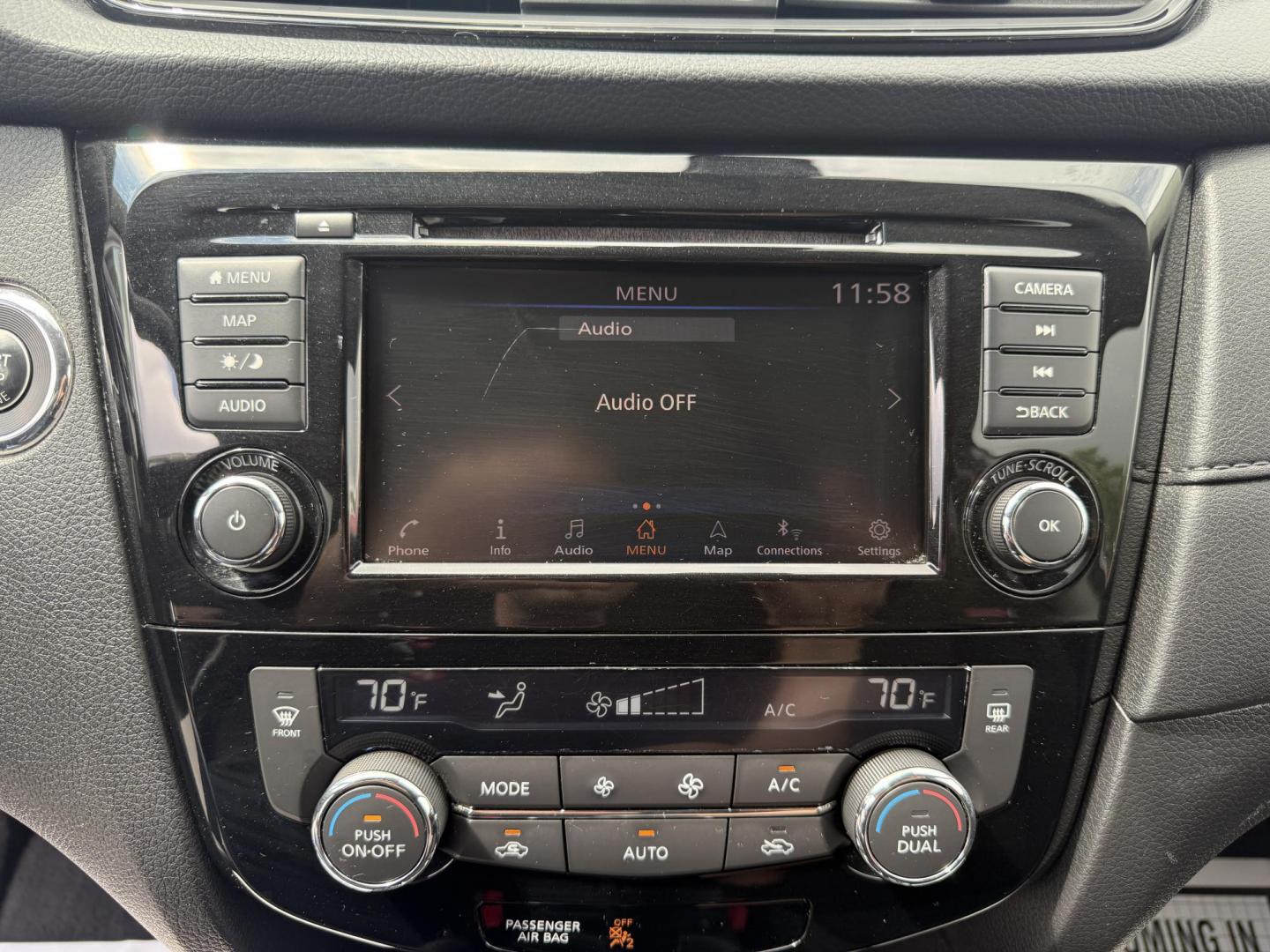 2019 White /Black Nissan Rogue SL AWD (JN8AT2MV6KW) with an 2.5L I4 DOHC 16V engine, Automatic transmission, located at 547 E. Main St., Orwell, OH, 44076, (440) 437-5893, 41.535435, -80.847855 - This 2019 Nissan Rogue SV AWD offers a fuel-efficient 2.5L I4 engine with an impressive 32 MPG highway rating and features a suite of advanced safety technologies, including Forward Collision Warning, Adaptive Cruise Control, Lane Keep Assist, Blind Spot Monitoring, and a 360-degree camera. Comfort - Photo#26