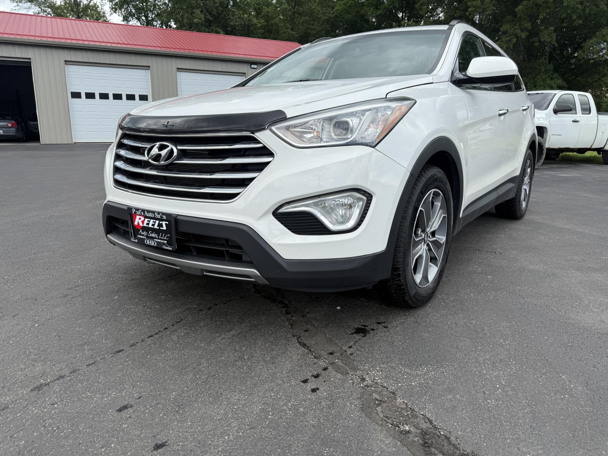 photo of 2016 Hyundai Santa Fe SE AWD