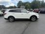 2016 White /Gray Hyundai Santa Fe SE AWD (KM8SMDHF7GU) with an 3.3L V6 DOHC 24V engine, 6A transmission, located at 547 E. Main St., Orwell, OH, 44076, (440) 437-5893, 41.535435, -80.847855 - Photo#5
