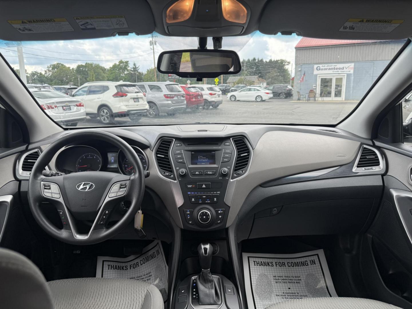 2016 White /Gray Hyundai Santa Fe SE AWD (KM8SMDHF7GU) with an 3.3L V6 DOHC 24V engine, 6A transmission, located at 547 E. Main St., Orwell, OH, 44076, (440) 437-5893, 41.535435, -80.847855 - Photo#37