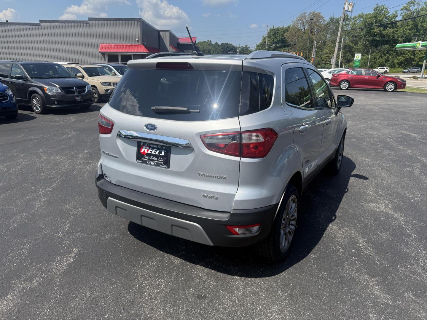 2018 Silver /Gray Ford EcoSport Titanium AWD (MAJ6P1WL0JC) with an 2.0L I4 DOHC 16V engine, 6-Speed Automatic transmission, located at 11115 Chardon Rd. , Chardon, OH, 44024, (440) 214-9705, 41.580246, -81.241943 - This 2018 Ford EcoSport Titanium 4WD features a 2.0L I4 engine paired with a 6-speed automatic transmission, delivering up to 29 MPG on the highway. It boasts a leather interior with heated front seats, a single-zone automatic climate control system, and a premium B&O sound system. Technological ame - Photo#7