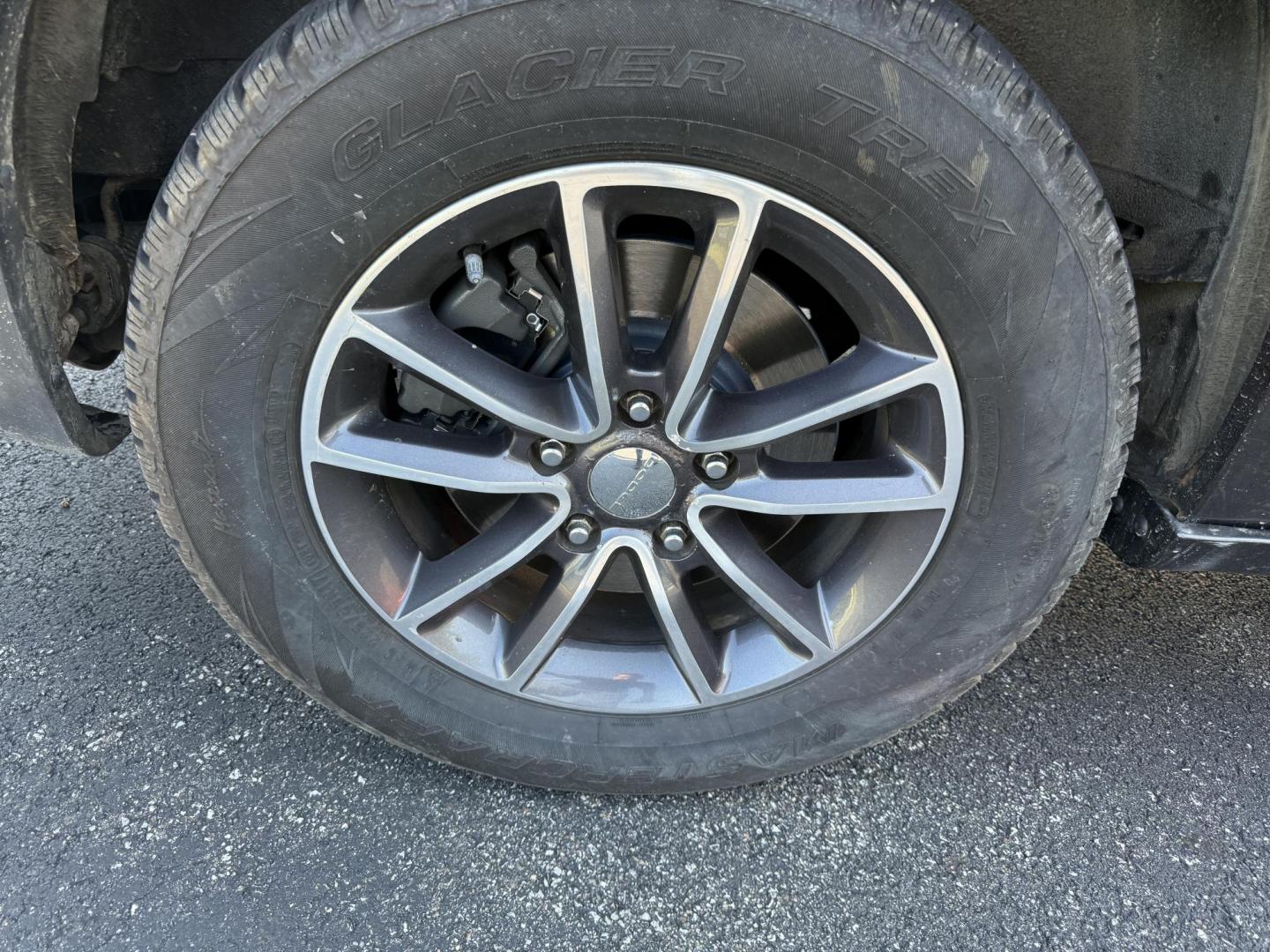 2017 Gray /Black Dodge Grand Caravan SE (2C4RDGBG0HR) with an 3.6L V6 DOHC 24V FFV engine, 6A transmission, located at 11115 Chardon Rd. , Chardon, OH, 44024, (440) 214-9705, 41.580246, -81.241943 - This 2017 Dodge Grand Caravan SE is a versatile minivan powered by a 3.6L Pentastar V6 engine with a 6-speed automatic transmission, offering practical features like daytime running lights, flex-fuel capability, and a power driver's seat. It provides comfortable seating with 2nd-row captain’s chai - Photo#6