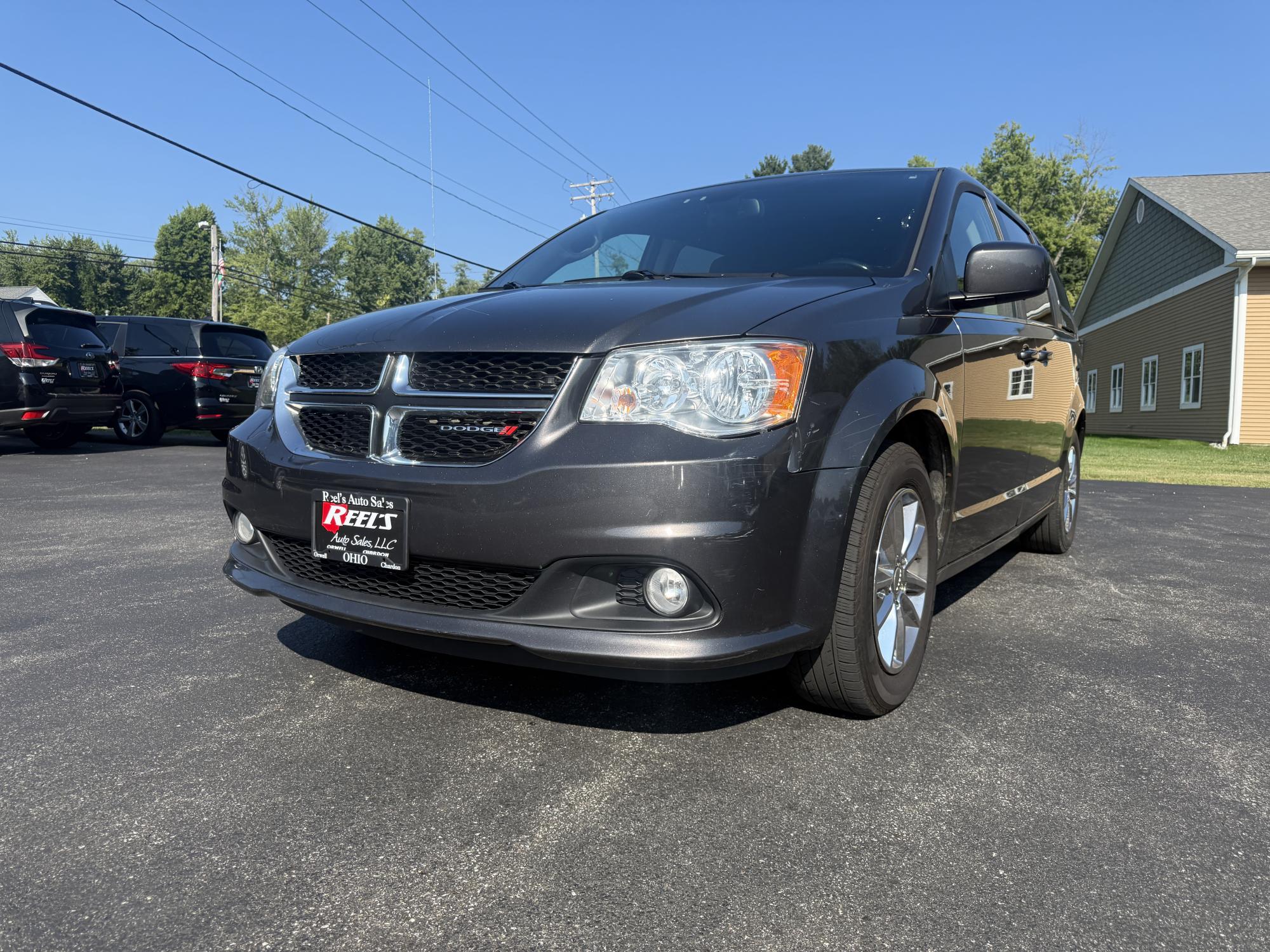 photo of 2019 Dodge Grand Caravan SXT