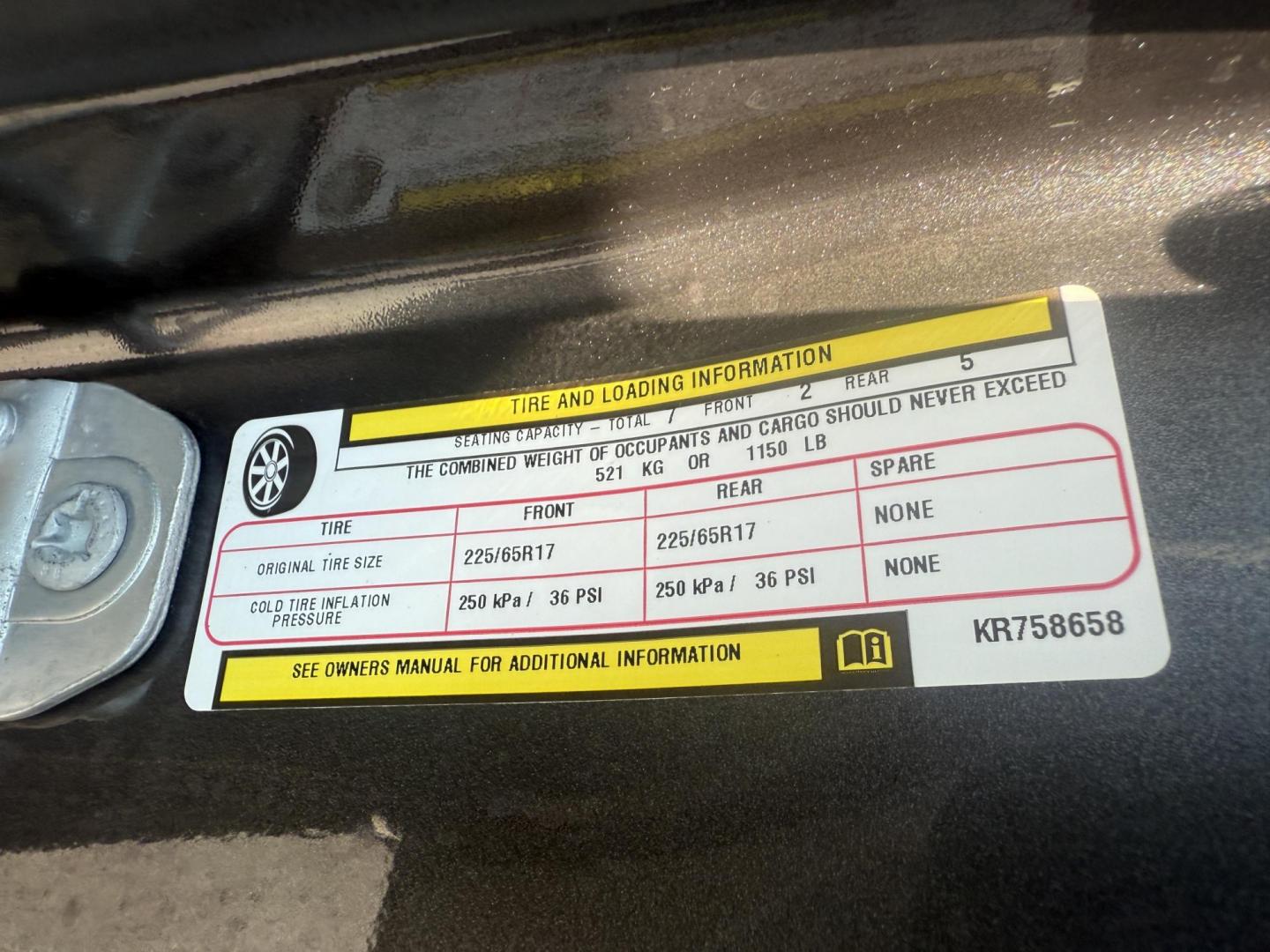 2019 Gray /Black Dodge Grand Caravan SXT (2C4RDGCGXKR) with an 3.6L V6 DOHC 24V FFV engine, 6A transmission, located at 11115 Chardon Rd. , Chardon, OH, 44024, (440) 214-9705, 41.580246, -81.241943 - This 2019 Dodge Grand Caravan SXT features a 3.6L Pentastar V6 engine paired with a 6-speed automatic transmission, offering flex-fuel capability for added versatility. It comes equipped with a 6.5" touchscreen infotainment system, Stow 'n Go seating for flexible cargo and passenger arrangements, an - Photo#17