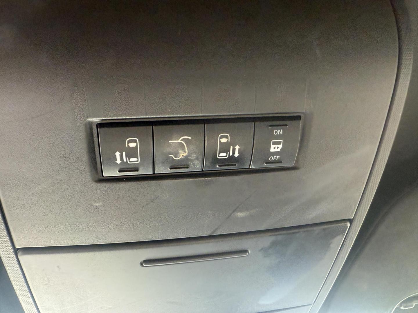 2019 Gray /Black Dodge Grand Caravan SXT (2C4RDGCGXKR) with an 3.6L V6 DOHC 24V FFV engine, 6A transmission, located at 11115 Chardon Rd. , Chardon, OH, 44024, (440) 214-9705, 41.580246, -81.241943 - This 2019 Dodge Grand Caravan SXT features a 3.6L Pentastar V6 engine paired with a 6-speed automatic transmission, offering flex-fuel capability for added versatility. It comes equipped with a 6.5" touchscreen infotainment system, Stow 'n Go seating for flexible cargo and passenger arrangements, an - Photo#25