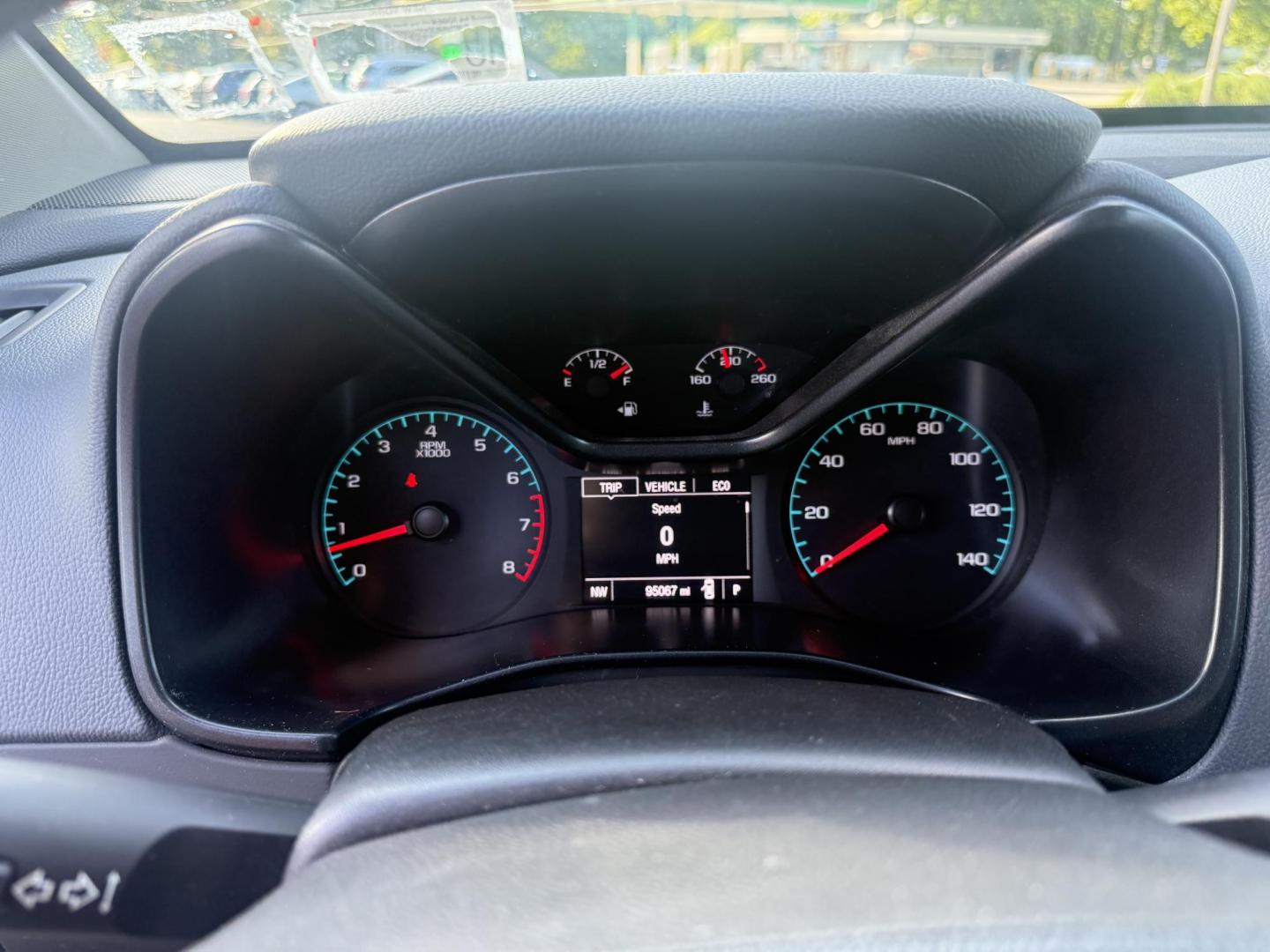 2015 Red /Black Chevrolet Colorado Z71 Crew Cab 4WD Long Box (1GCGTCE34F1) with an 3.6L V6 DOHC 24V GAS engine, 6-Speed Automatic transmission, located at 11115 Chardon Rd. , Chardon, OH, 44024, (440) 214-9705, 41.580246, -81.241943 - This 2015 Chevrolet Colorado Z71 Crew Cab 4WD, equipped with a 3.6L V6 engine and a 6-speed automatic transmission, delivers a balanced mix of power and efficiency with up to 24 MPG highway and a 7,000-pound towing capacity thanks to its 3.42 gearing and G80 locking rear differential. This midsize t - Photo#23