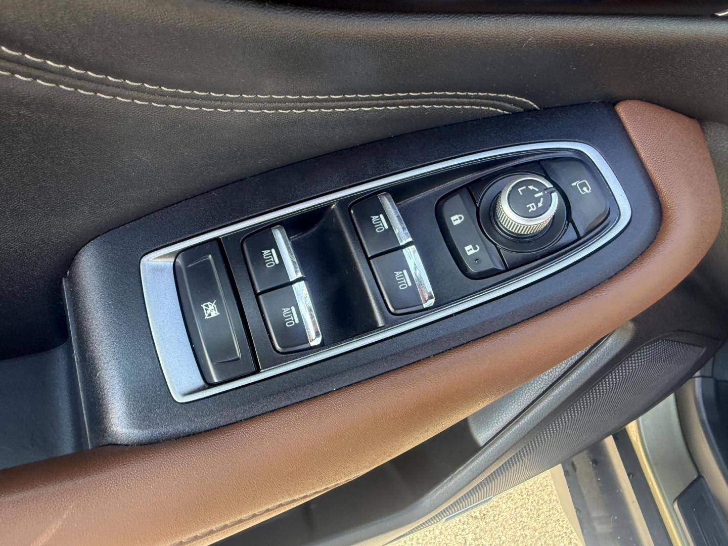 2020 Green /Brown Subaru Outback Touring (4S4BTAPC4L3) with an 2.5L H4 DOHC 16V engine, Automatic transmission, located at 11115 Chardon Rd. , Chardon, OH, 44024, (440) 214-9705, 41.580246, -81.241943 - This One Owner 2020 Subaru Outback Touring with a 2.5L H4 engine and Symmetrical AWD delivers excellent versatility and efficiency, reaching up to 33 MPG highway. It boasts a luxurious leather interior, heated and cooled power front seats, dual-zone automatic climate control, a large 11.6-inch touch - Photo#18
