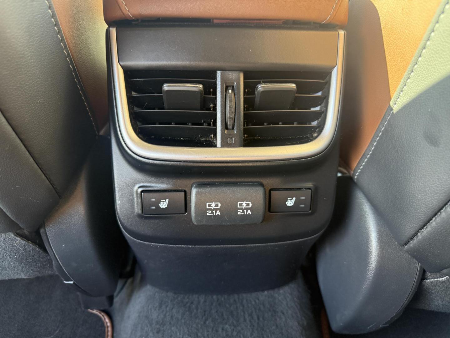 2020 Green /Brown Subaru Outback Touring (4S4BTAPC4L3) with an 2.5L H4 DOHC 16V engine, Automatic transmission, located at 11115 Chardon Rd. , Chardon, OH, 44024, (440) 214-9705, 41.580246, -81.241943 - This One Owner 2020 Subaru Outback Touring with a 2.5L H4 engine and Symmetrical AWD delivers excellent versatility and efficiency, reaching up to 33 MPG highway. It boasts a luxurious leather interior, heated and cooled power front seats, dual-zone automatic climate control, a large 11.6-inch touch - Photo#43
