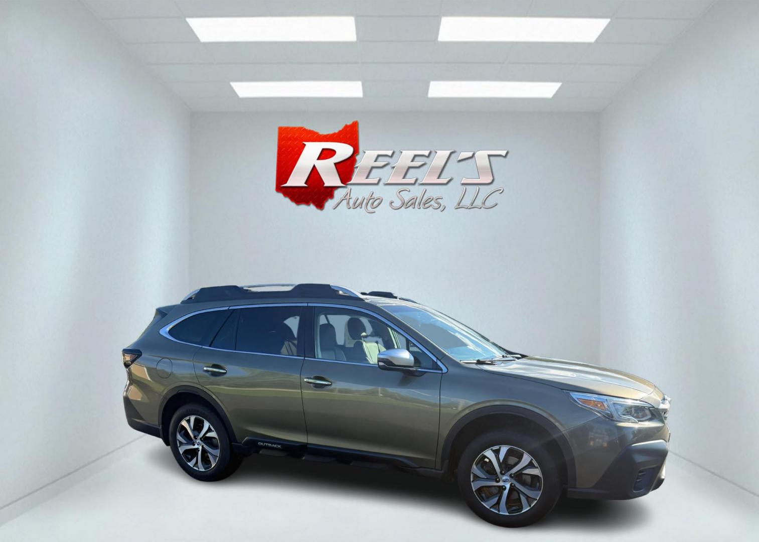 2020 Green /Brown Subaru Outback Touring (4S4BTAPC4L3) with an 2.5L H4 DOHC 16V engine, Automatic transmission, located at 547 E. Main St., Orwell, OH, 44076, (440) 437-5893, 41.535435, -80.847855 - 2020 Subaru Outback Touring – Luxury, Innovation, and Adventure-Ready Confidence Experience the pinnacle of comfort and capability in this 2020 Subaru Outback Touring. Powered by an efficient 2.5L H4 engine and Subaru’s renowned Symmetrical All-Wheel Drive system, this Outback delivers confid - Photo#4
