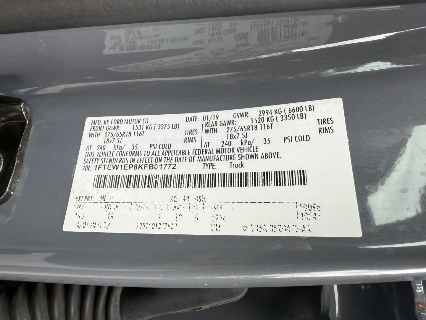 2019 Gray /Black Ford F-150 XLT SuperCrew 5.5-ft. Bed 4WD (1FTEW1EP8KF) with an 2.7L V6 DOHC 24V TWIN TURBO engine, 10 Speed Automatic Transmission transmission, located at 547 E. Main St., Orwell, OH, 44076, (440) 437-5893, 41.535435, -80.847855 - This 2019 Ford F-150 XLT Crew Cab with the 2.7L Twin Turbo EcoBoost V6 and 10-speed automatic transmission offers a strong blend of power and efficiency, delivering 24 MPG on the highway and a towing capacity of 7,600 lbs—ideal for both daily driving and moderate hauling needs. Equipped with 3.55 - Photo#23