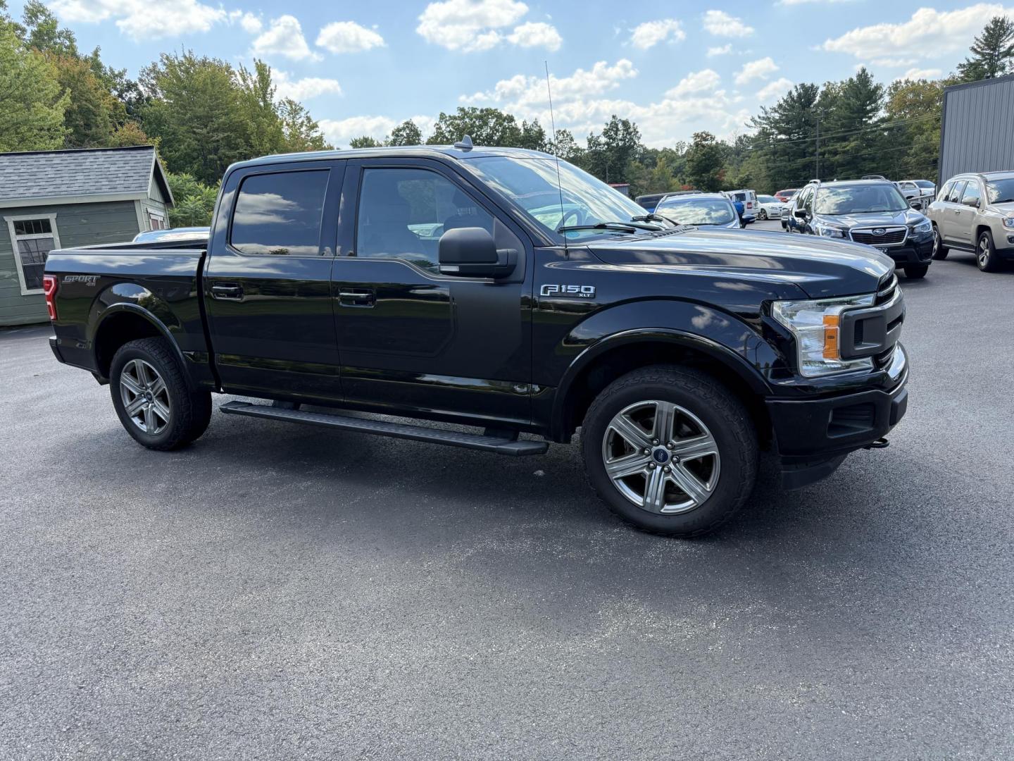 2018 Black /Black Ford F-150 XLT SuperCrew 5.5-ft. Bed 4WD (1FTEW1EP8JF) with an 2.7L V6 DOHC 24V TWIN TURBO engine, 10 Speed Auto transmission, located at 11115 Chardon Rd. , Chardon, OH, 44024, (440) 214-9705, 41.580246, -81.241943 - Photo#3