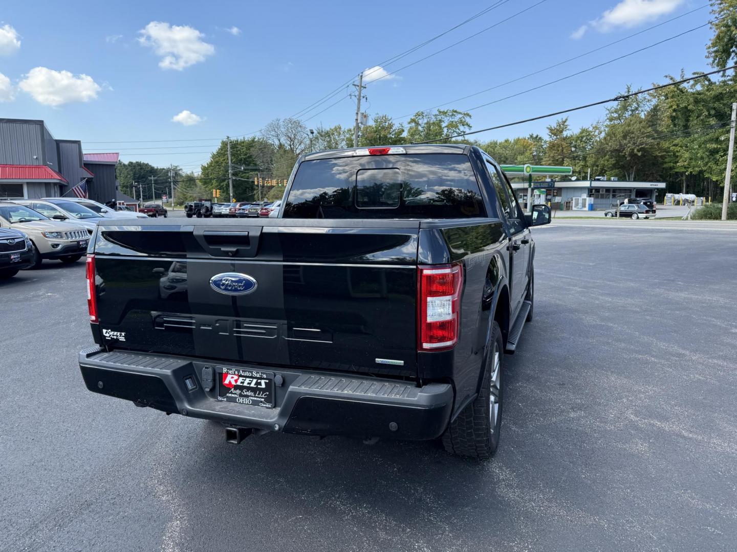 2018 Black /Black Ford F-150 XLT SuperCrew 5.5-ft. Bed 4WD (1FTEW1EP8JF) with an 2.7L V6 DOHC 24V TWIN TURBO engine, 10 Speed Auto transmission, located at 11115 Chardon Rd. , Chardon, OH, 44024, (440) 214-9705, 41.580246, -81.241943 - Photo#8