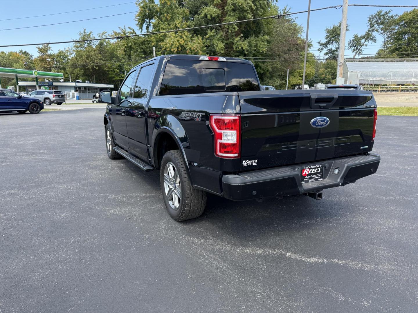 2018 Black /Black Ford F-150 XLT SuperCrew 5.5-ft. Bed 4WD (1FTEW1EP8JF) with an 2.7L V6 DOHC 24V TWIN TURBO engine, 10 Speed Auto transmission, located at 11115 Chardon Rd. , Chardon, OH, 44024, (440) 214-9705, 41.580246, -81.241943 - Photo#10
