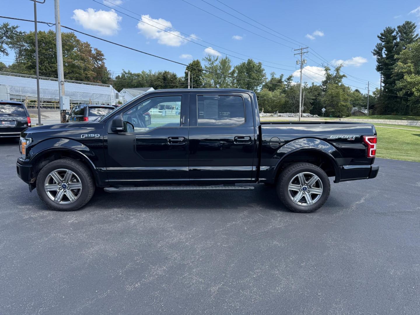 2018 Black /Black Ford F-150 XLT SuperCrew 5.5-ft. Bed 4WD (1FTEW1EP8JF) with an 2.7L V6 DOHC 24V TWIN TURBO engine, 10 Speed Auto transmission, located at 11115 Chardon Rd. , Chardon, OH, 44024, (440) 214-9705, 41.580246, -81.241943 - Photo#13