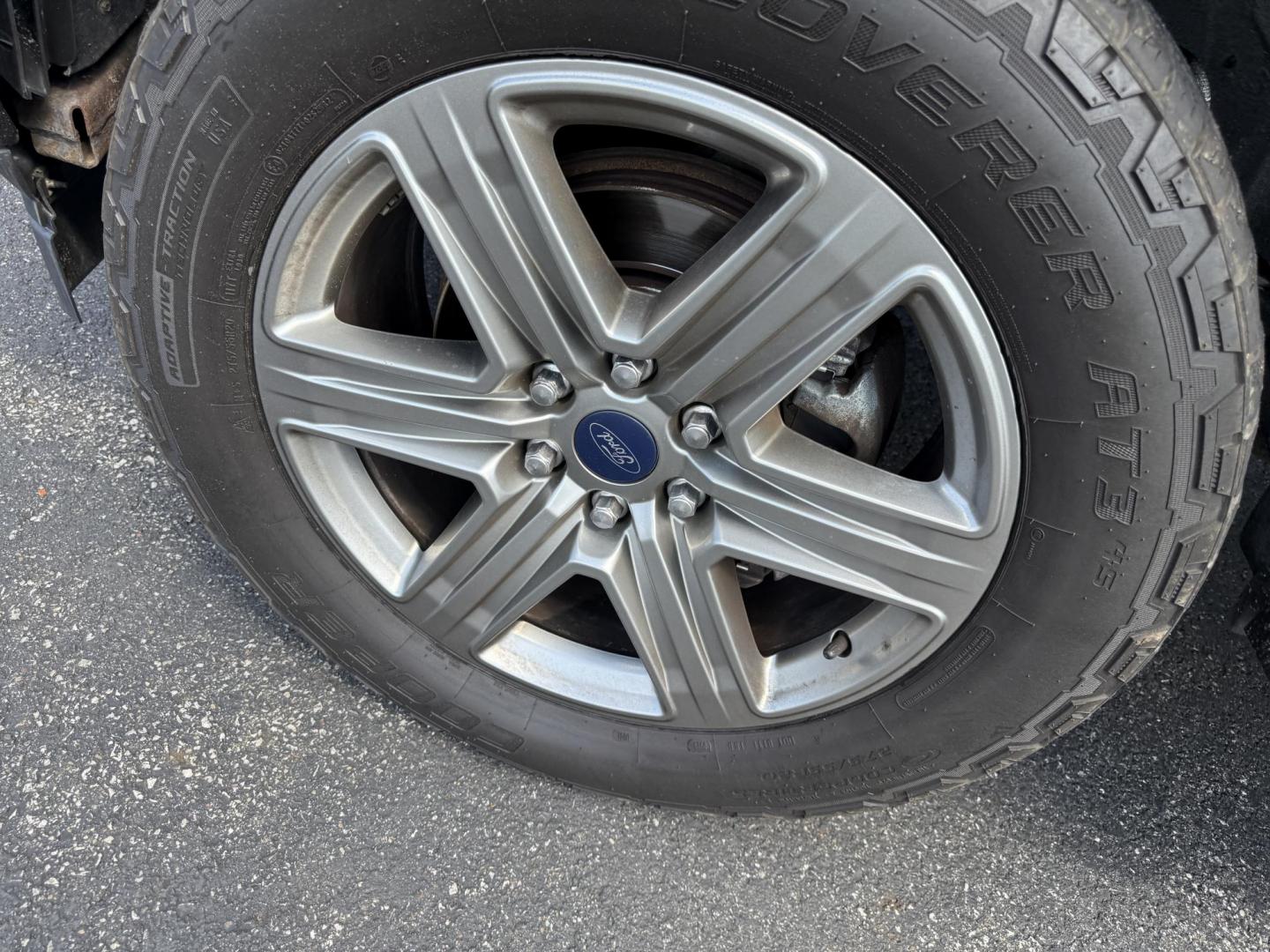 2018 Black /Black Ford F-150 XLT SuperCrew 5.5-ft. Bed 4WD (1FTEW1EP8JF) with an 2.7L V6 DOHC 24V TWIN TURBO engine, 10 Speed Auto transmission, located at 11115 Chardon Rd. , Chardon, OH, 44024, (440) 214-9705, 41.580246, -81.241943 - Photo#14