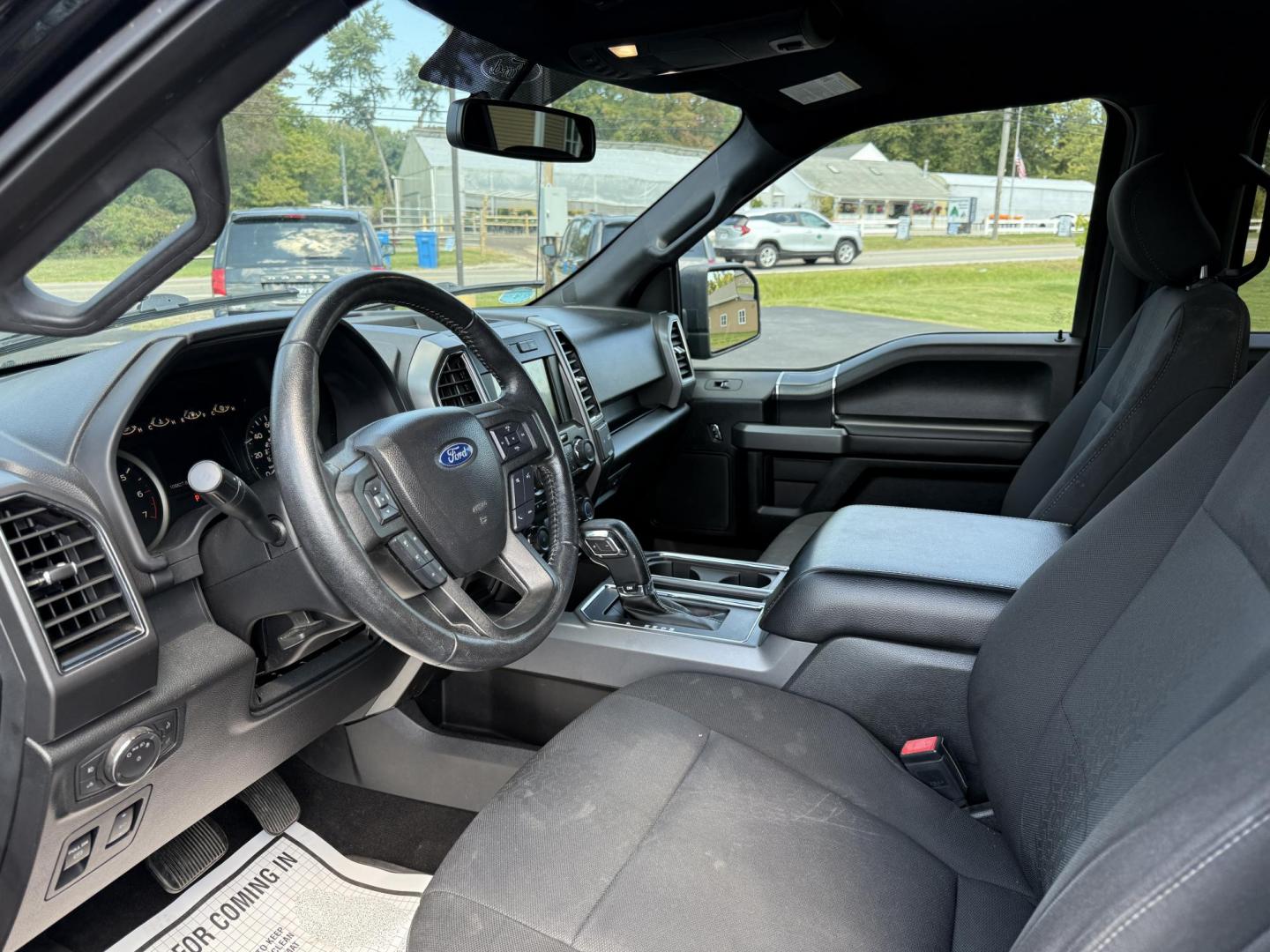 2018 Black /Black Ford F-150 XLT SuperCrew 5.5-ft. Bed 4WD (1FTEW1EP8JF) with an 2.7L V6 DOHC 24V TWIN TURBO engine, 10 Speed Auto transmission, located at 11115 Chardon Rd. , Chardon, OH, 44024, (440) 214-9705, 41.580246, -81.241943 - Photo#16