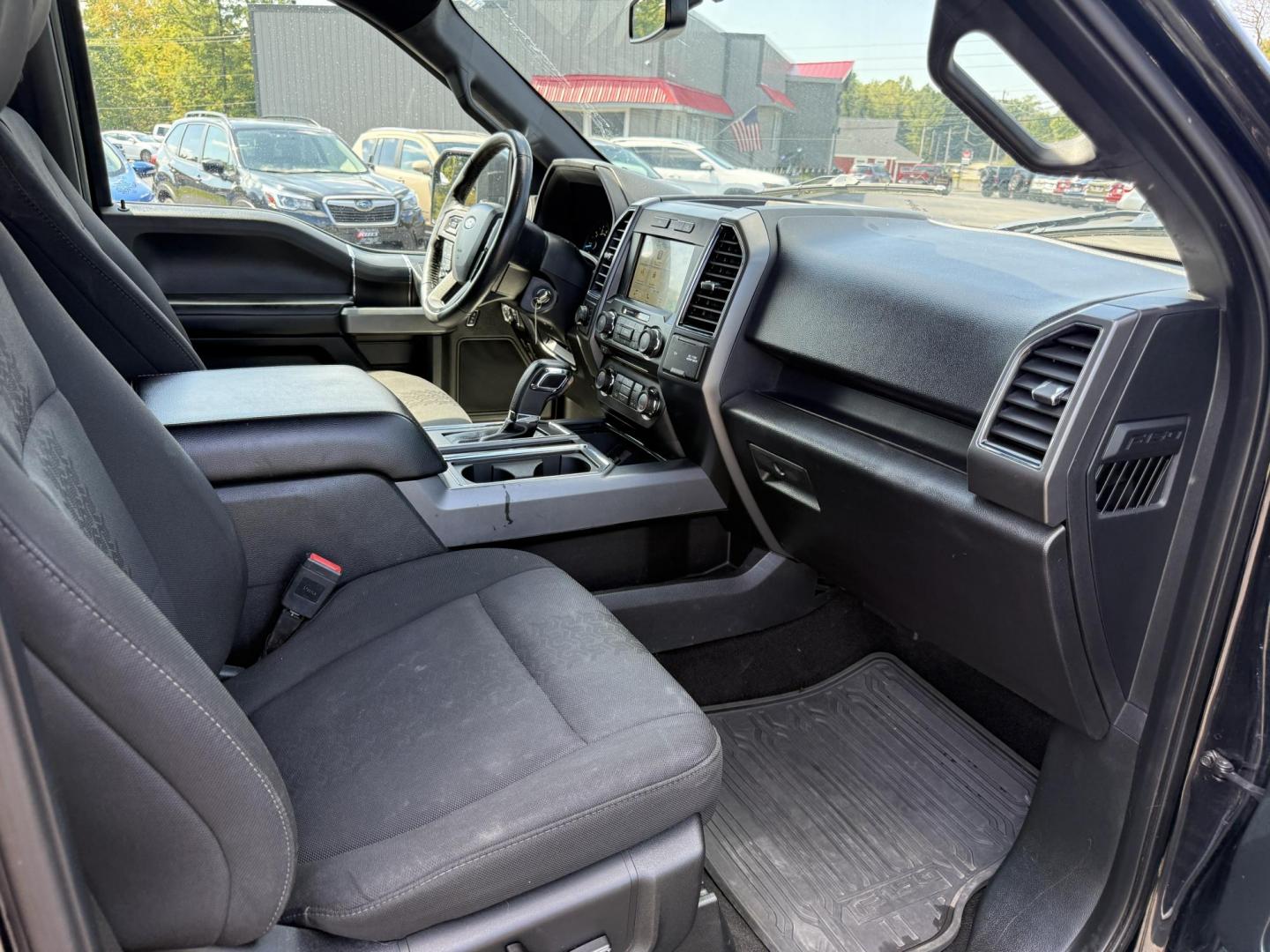 2018 Black /Black Ford F-150 XLT SuperCrew 5.5-ft. Bed 4WD (1FTEW1EP8JF) with an 2.7L V6 DOHC 24V TWIN TURBO engine, 10 Speed Auto transmission, located at 11115 Chardon Rd. , Chardon, OH, 44024, (440) 214-9705, 41.580246, -81.241943 - Photo#41