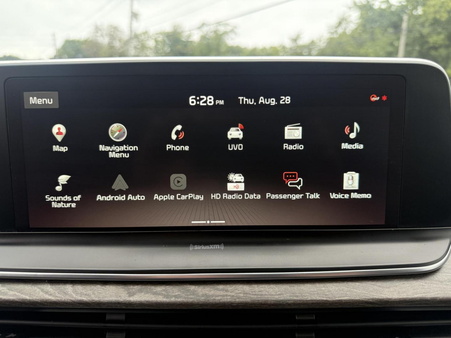 2021 Gray /Black Kia Telluride EX AWD (5XYP3DHC9MG) with an 3.8L V6 DOHC 24V engine, 8A transmission, located at 11115 Chardon Rd. , Chardon, OH, 44024, (440) 214-9705, 41.580246, -81.241943 - This One Owner 2021 Kia Telluride EX AWD, powered by a 3.8L V6 and 8-speed automatic transmission, is a spacious and feature-rich SUV offering leather interior, heated and cooled power front seats, 2nd row captain’s chairs, tri-zone automatic climate control, and a power sunroof. Its tech highligh - Photo#25