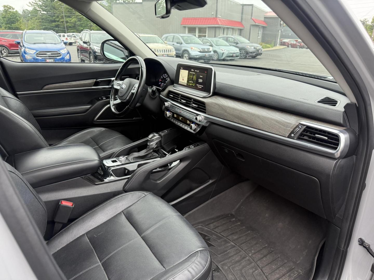2021 Gray /Black Kia Telluride EX AWD (5XYP3DHC9MG) with an 3.8L V6 DOHC 24V engine, 8A transmission, located at 11115 Chardon Rd. , Chardon, OH, 44024, (440) 214-9705, 41.580246, -81.241943 - This One Owner 2021 Kia Telluride EX AWD, powered by a 3.8L V6 and 8-speed automatic transmission, is a spacious and feature-rich SUV offering leather interior, heated and cooled power front seats, 2nd row captain’s chairs, tri-zone automatic climate control, and a power sunroof. Its tech highligh - Photo#47