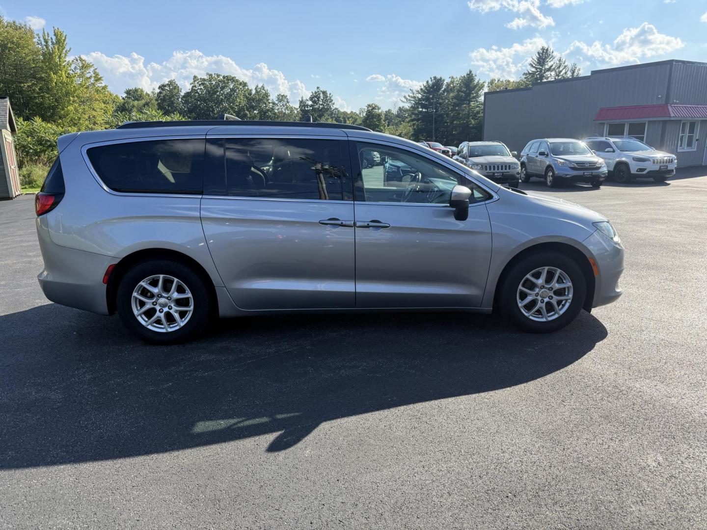 2020 Silver /Black Chrysler Voyager LXI (2C4RC1DG6LR) with an 3.6L V6 DOHC 24V engine, 9A transmission, located at 11115 Chardon Rd. , Chardon, OH, 44024, (440) 214-9705, 41.580246, -81.241943 - This 2020 Chrysler Voyager LXi is a practical minivan powered by a 3.6L Pentastar V6 engine paired with a 9-speed automatic transmission, delivering up to 28 MPG on the highway. It features conveniences like remote start, tri-zone manual climate control, a power liftgate, and advanced tech including - Photo#5