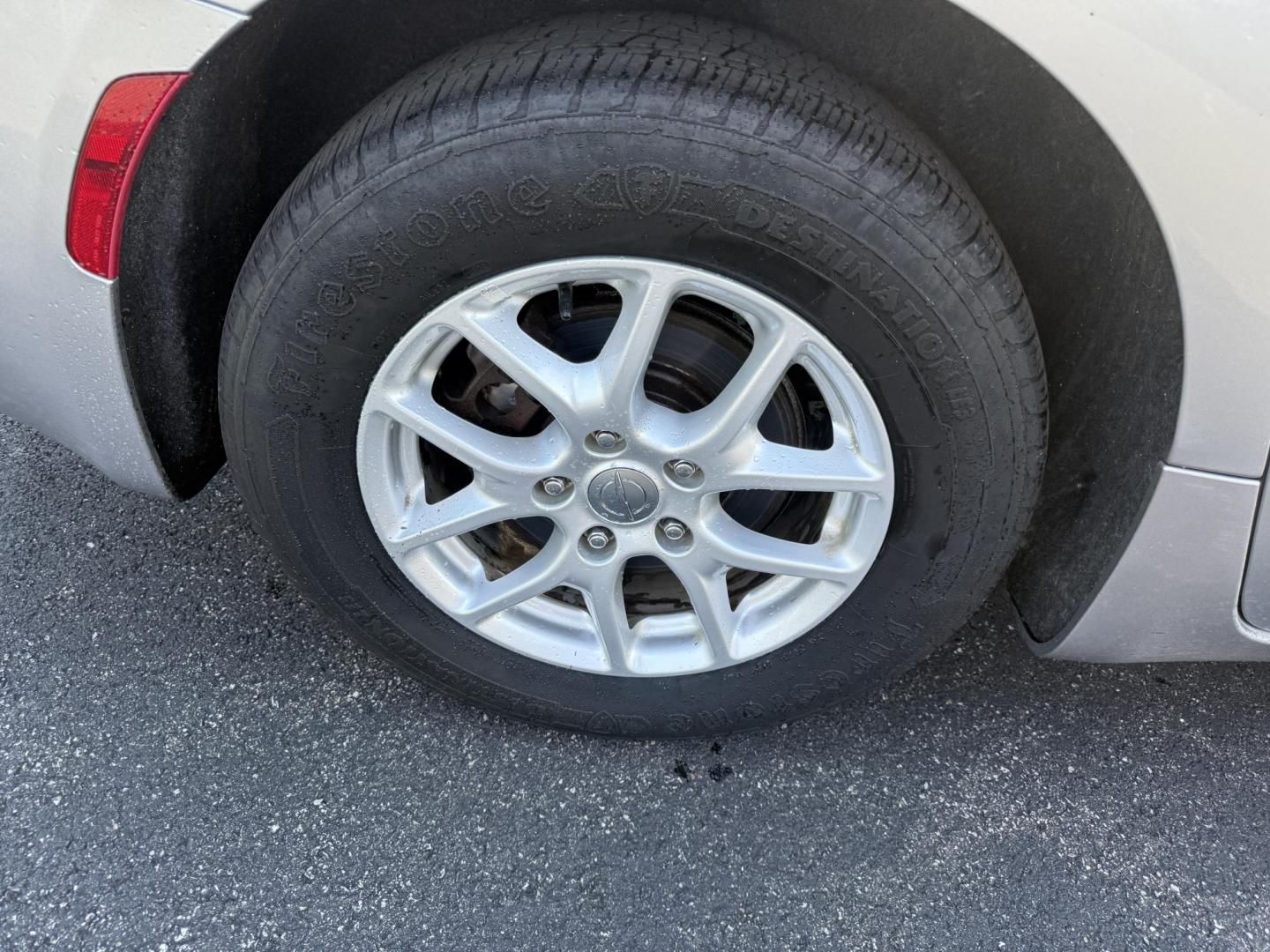 2020 Silver /Black Chrysler Voyager LXI (2C4RC1DG6LR) with an 3.6L V6 DOHC 24V engine, 9A transmission, located at 11115 Chardon Rd. , Chardon, OH, 44024, (440) 214-9705, 41.580246, -81.241943 - This 2020 Chrysler Voyager LXi is a practical minivan powered by a 3.6L Pentastar V6 engine paired with a 9-speed automatic transmission, delivering up to 28 MPG on the highway. It features conveniences like remote start, tri-zone manual climate control, a power liftgate, and advanced tech including - Photo#6