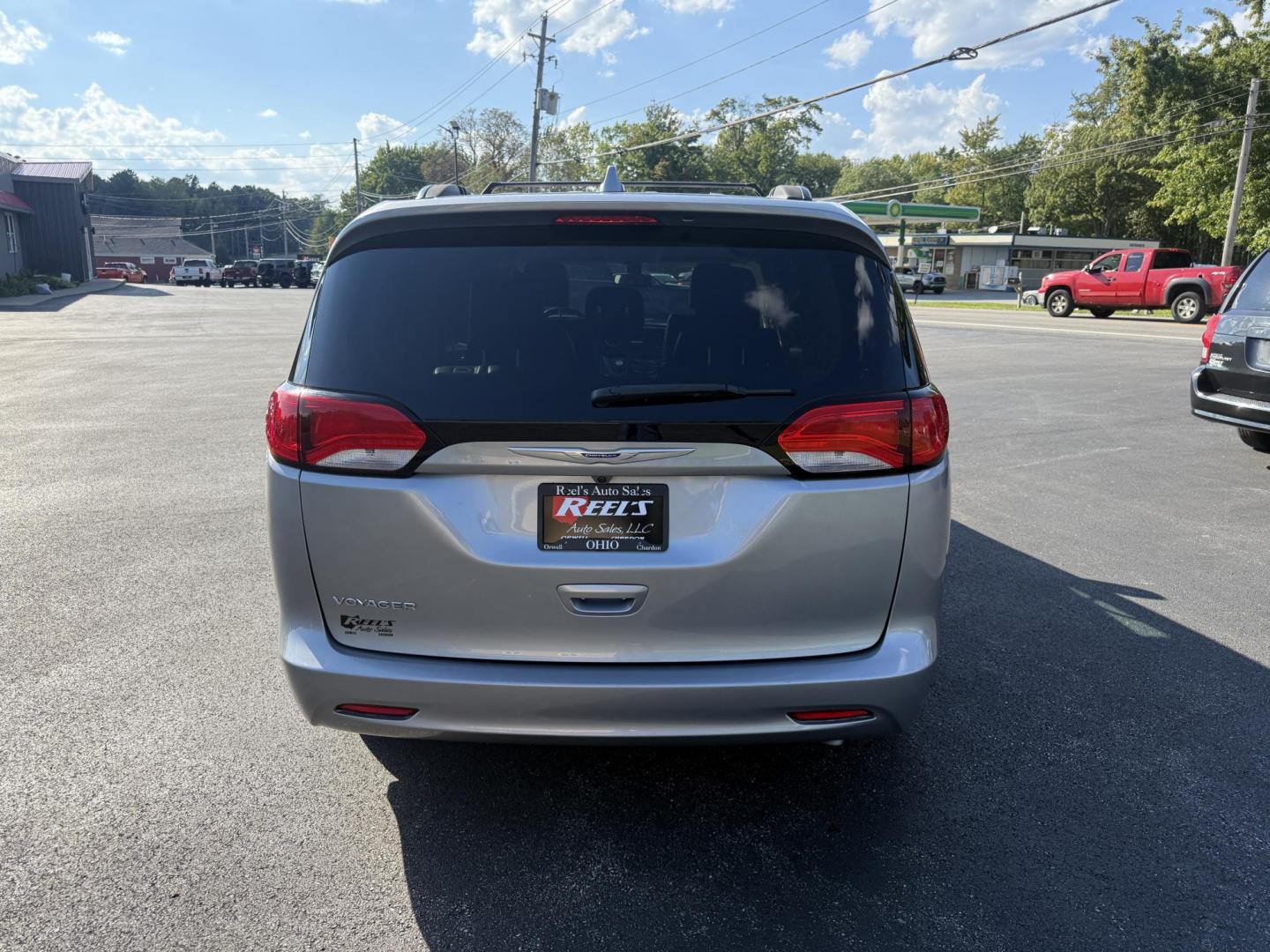 2020 Silver /Black Chrysler Voyager LXI (2C4RC1DG6LR) with an 3.6L V6 DOHC 24V engine, 9A transmission, located at 11115 Chardon Rd. , Chardon, OH, 44024, (440) 214-9705, 41.580246, -81.241943 - This 2020 Chrysler Voyager LXi is a practical minivan powered by a 3.6L Pentastar V6 engine paired with a 9-speed automatic transmission, delivering up to 28 MPG on the highway. It features conveniences like remote start, tri-zone manual climate control, a power liftgate, and advanced tech including - Photo#8