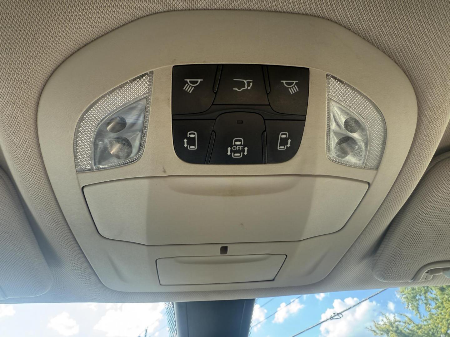 2020 Silver /Black Chrysler Voyager LXI (2C4RC1DG6LR) with an 3.6L V6 DOHC 24V engine, 9A transmission, located at 11115 Chardon Rd. , Chardon, OH, 44024, (440) 214-9705, 41.580246, -81.241943 - This 2020 Chrysler Voyager LXi is a practical minivan powered by a 3.6L Pentastar V6 engine paired with a 9-speed automatic transmission, delivering up to 28 MPG on the highway. It features conveniences like remote start, tri-zone manual climate control, a power liftgate, and advanced tech including - Photo#30