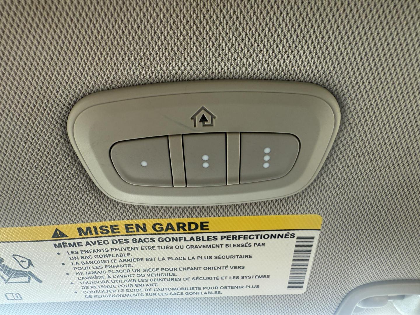 2020 Silver /Black Chrysler Voyager LXI (2C4RC1DG6LR) with an 3.6L V6 DOHC 24V engine, 9A transmission, located at 11115 Chardon Rd. , Chardon, OH, 44024, (440) 214-9705, 41.580246, -81.241943 - This 2020 Chrysler Voyager LXi is a practical minivan powered by a 3.6L Pentastar V6 engine paired with a 9-speed automatic transmission, delivering up to 28 MPG on the highway. It features conveniences like remote start, tri-zone manual climate control, a power liftgate, and advanced tech including - Photo#29