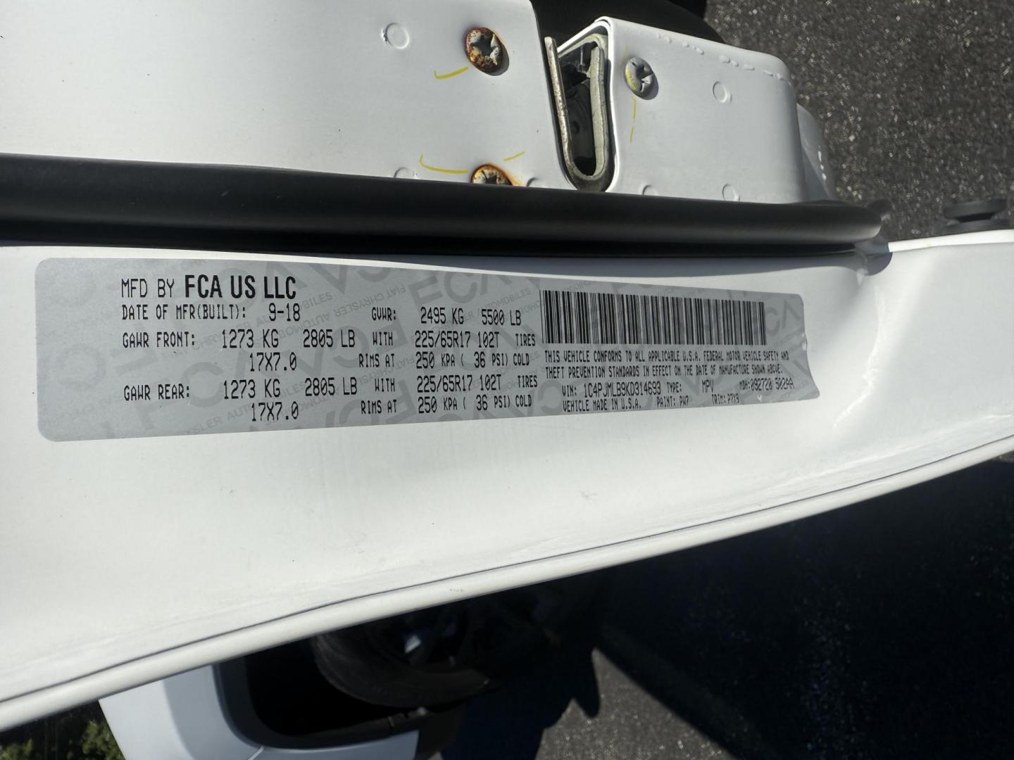 2019 White /Black Jeep Cherokee Latitude Plus 4WD (1C4PJMLB9KD) with an 2.4L I4 DOHC 16V engine, 9A transmission, located at 11115 Chardon Rd. , Chardon, OH, 44024, (440) 214-9705, 41.580246, -81.241943 - This 2019 Jeep Cherokee Latitude Plus 4X4 is equipped with a 2.4L I4 MultiAir engine and a 9-speed automatic transmission, delivering up to 29 MPG on the highway. Key features include a power driver’s seat, full LED exterior lighting, a 7.0" touchscreen with Apple CarPlay and Android Auto, a 3.5" - Photo#20