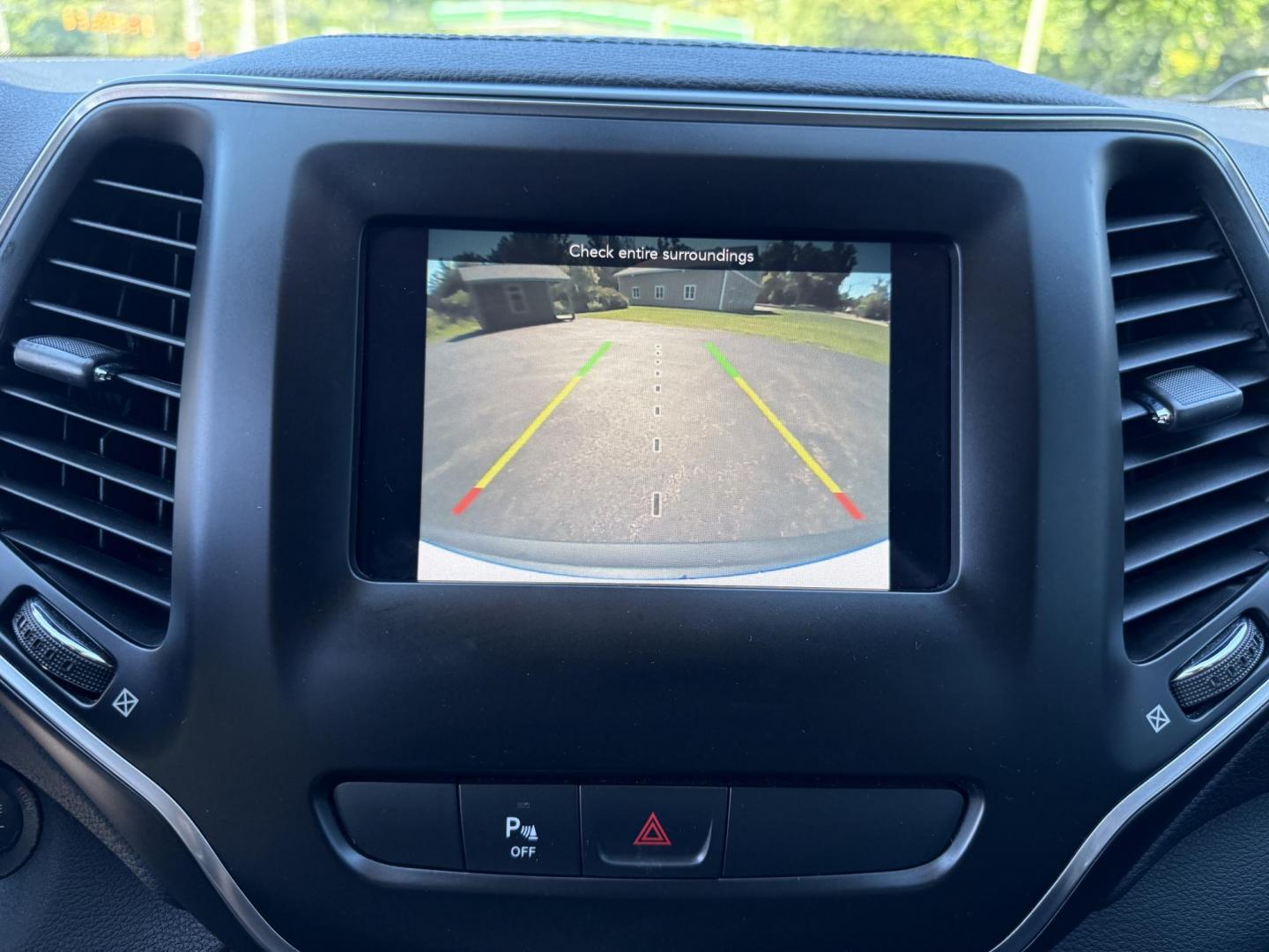 2019 White /Black Jeep Cherokee Latitude Plus 4WD (1C4PJMLB9KD) with an 2.4L I4 DOHC 16V engine, 9A transmission, located at 11115 Chardon Rd. , Chardon, OH, 44024, (440) 214-9705, 41.580246, -81.241943 - This 2019 Jeep Cherokee Latitude Plus 4X4 is equipped with a 2.4L I4 MultiAir engine and a 9-speed automatic transmission, delivering up to 29 MPG on the highway. Key features include a power driver’s seat, full LED exterior lighting, a 7.0" touchscreen with Apple CarPlay and Android Auto, a 3.5" - Photo#27