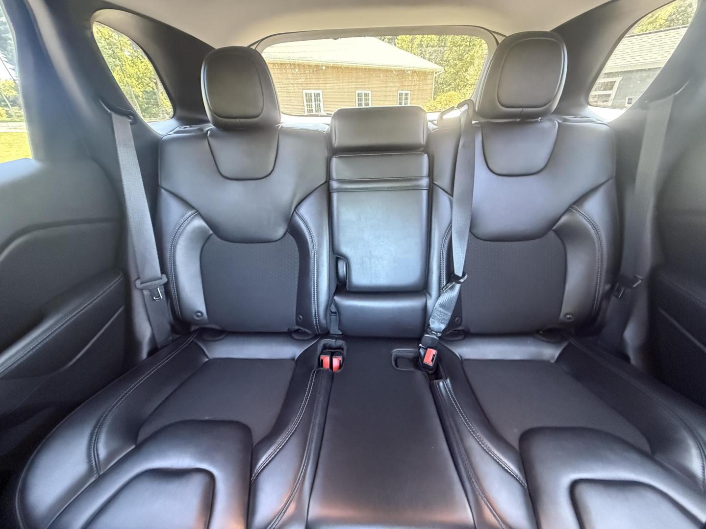 2019 White /Black Jeep Cherokee Latitude Plus 4WD (1C4PJMLB9KD) with an 2.4L I4 DOHC 16V engine, 9A transmission, located at 11115 Chardon Rd. , Chardon, OH, 44024, (440) 214-9705, 41.580246, -81.241943 - This 2019 Jeep Cherokee Latitude Plus 4X4 is equipped with a 2.4L I4 MultiAir engine and a 9-speed automatic transmission, delivering up to 29 MPG on the highway. Key features include a power driver’s seat, full LED exterior lighting, a 7.0" touchscreen with Apple CarPlay and Android Auto, a 3.5" - Photo#31