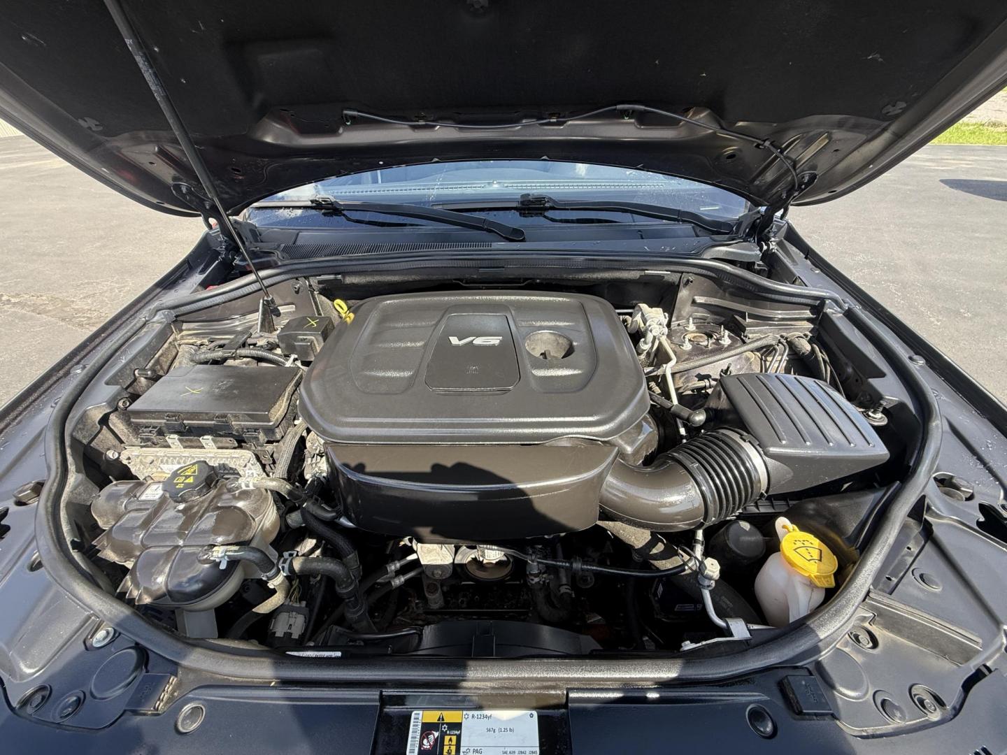 2019 Gray /Black Jeep Grand Cherokee Laredo E 4WD (1C4RJFAG7KC) with an 3.6L V6 DOHC 24V engine, 8A transmission, located at 547 E. Main St., Orwell, OH, 44076, (440) 437-5893, 41.535435, -80.847855 - This 2019 Jeep Grand Cherokee Laredo E 4WD features a 3.6L Pentastar V6 engine with an 8-speed automatic transmission and the Quadra-Trac 1 4WD system, delivering 25 MPG on the highway. Comfort and convenience are provided by a power driver’s seat, dual-zone automatic climate control, a 7.0" touch - Photo#14