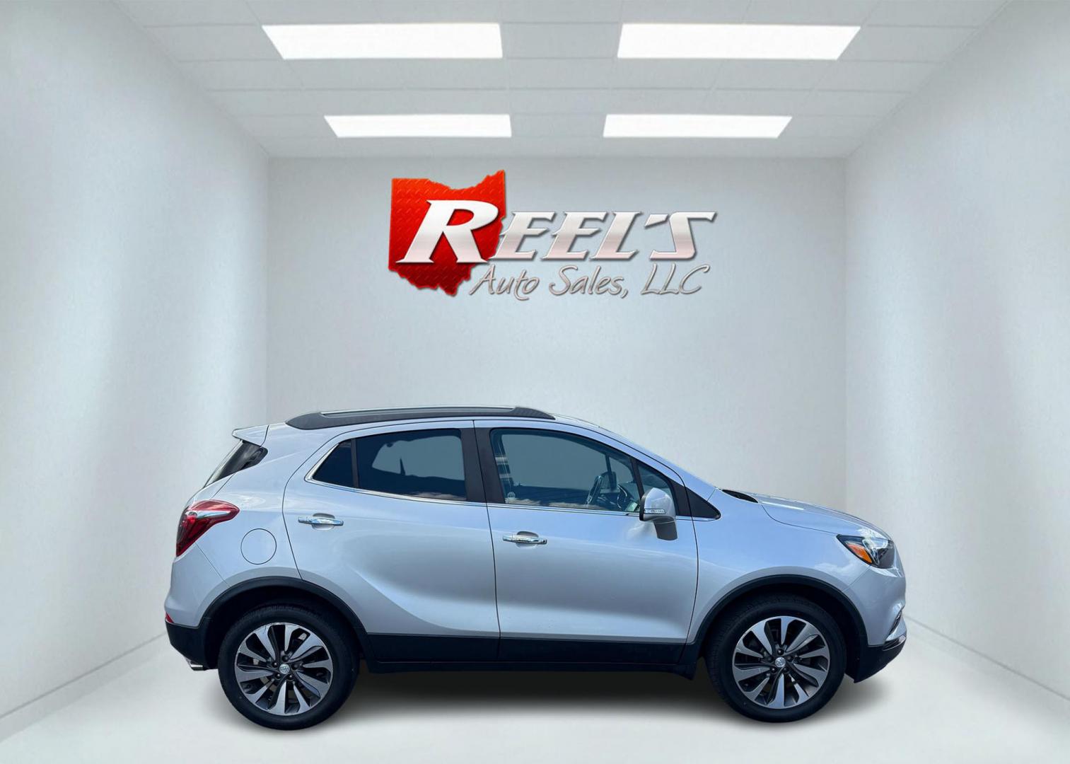 2017 Silver /Black Buick Encore Preferred II FWD (KL4CJBSB5HB) with an 1.4L I4 DOHC 16V TURBO engine, 6A transmission, located at 11115 Chardon Rd. , Chardon, OH, 44024, (440) 214-9705, 41.580246, -81.241943 - This One Owner 2017 Buick Encore Preferred II is a compact SUV powered by a 1.4L turbocharged EcoTec engine paired with a 6-speed automatic transmission, achieving up to 33 MPG on the highway. It offers modern tech with an 8.0" touchscreen featuring Apple CarPlay and Android Auto, a 4.2" gauge clust - Photo#6