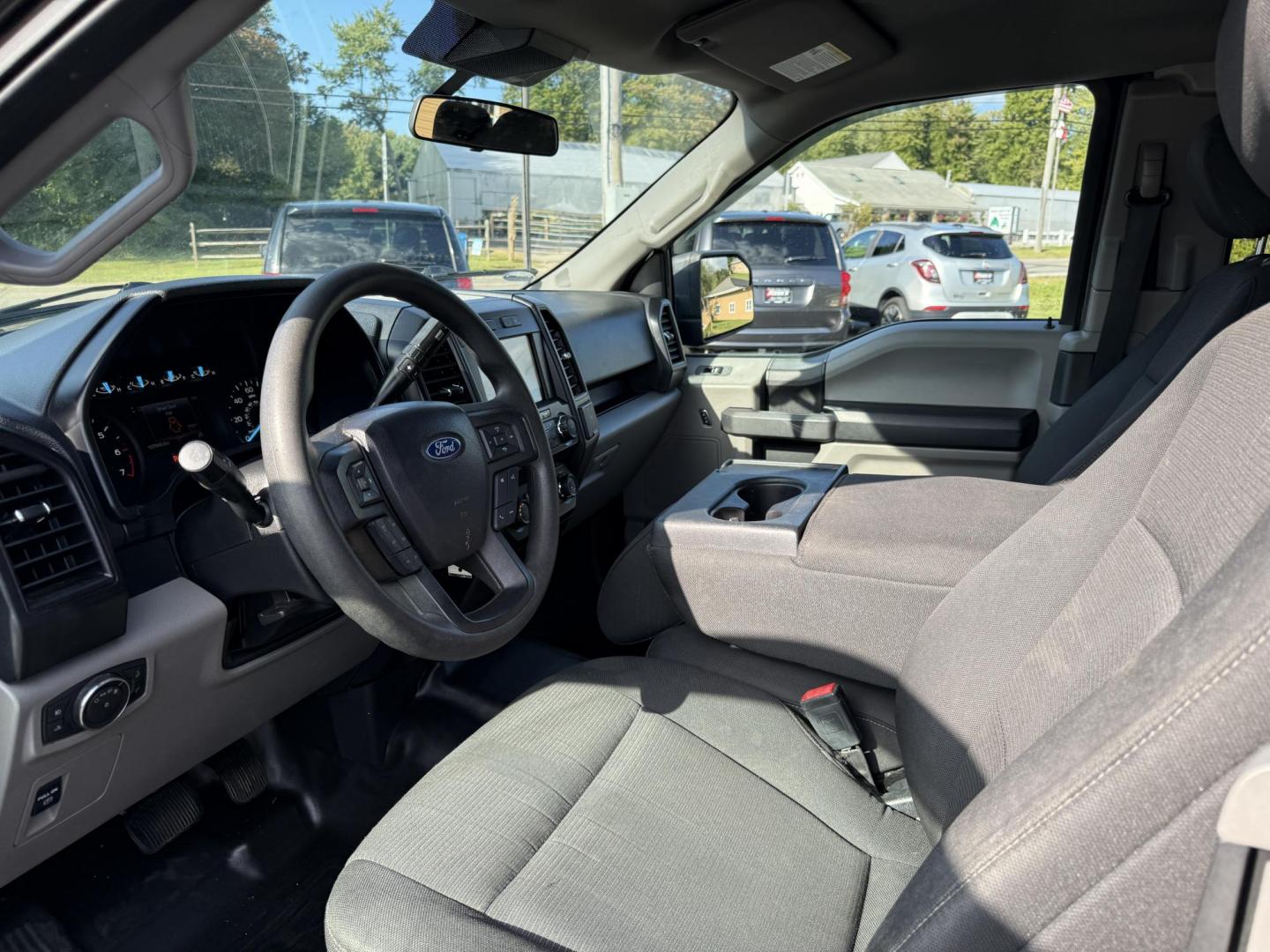 2019 Black /Black Ford F-150 STX SuperCab 6.5-ft. 4WD (1FTEX1EP2KK) with an 2.7L V6 DOHC 24V TWIN TURBO engine, 10 Speed Auto transmission, located at 11115 Chardon Rd. , Chardon, OH, 44024, (440) 214-9705, 41.580246, -81.241943 - This 2019 Ford F-150 STX SuperCab 4WD is a capable and efficient pickup, powered by a 2.7L twin-turbo EcoBoost V6 engine with 325 hp and 400 lb-ft of torque, paired to a 10-speed automatic transmission and 3.55 gearing, achieving 24 MPG highway and offering a 7,600-pound towing capacity. It features - Photo#17