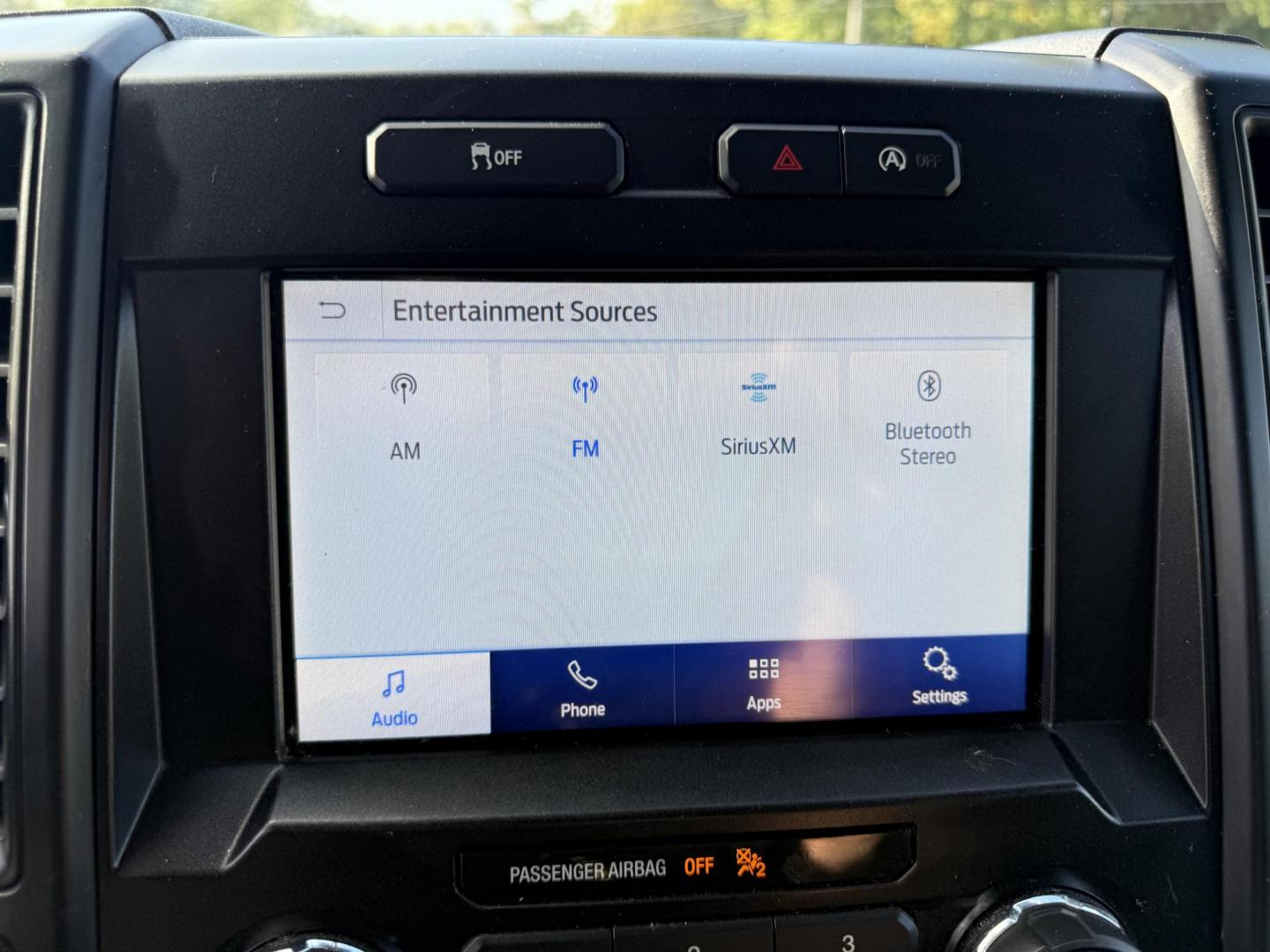 2019 Black /Black Ford F-150 STX SuperCab 6.5-ft. 4WD (1FTEX1EP2KK) with an 2.7L V6 DOHC 24V TWIN TURBO engine, 10 Speed Auto transmission, located at 11115 Chardon Rd. , Chardon, OH, 44024, (440) 214-9705, 41.580246, -81.241943 - This 2019 Ford F-150 STX SuperCab 4WD is a capable and efficient pickup, powered by a 2.7L twin-turbo EcoBoost V6 engine with 325 hp and 400 lb-ft of torque, paired to a 10-speed automatic transmission and 3.55 gearing, achieving 24 MPG highway and offering a 7,600-pound towing capacity. It features - Photo#27