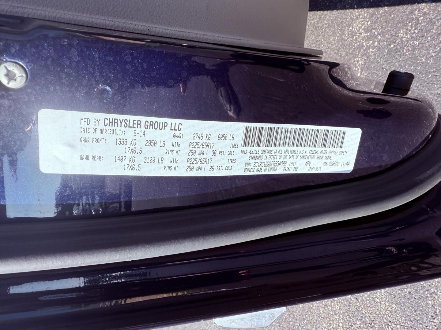 2015 Blue /Black Chrysler Town & Country Touring (2C4RC1BG0FR) with an 3.6L V6 DOHC 24V engine, 6-Speed Automatic transmission, located at 11115 Chardon Rd. , Chardon, OH, 44024, (440) 214-9705, 41.580246, -81.241943 - This 2015 Chrysler Town & Country Touring features a 3.6L Pentastar V6 engine paired with a 6-speed automatic transmission, and comes equipped with premium amenities including leather interior, tri-zone automatic climate control, Stow 'n Go seating for versatile cargo and passenger arrangements, a b - Photo#21