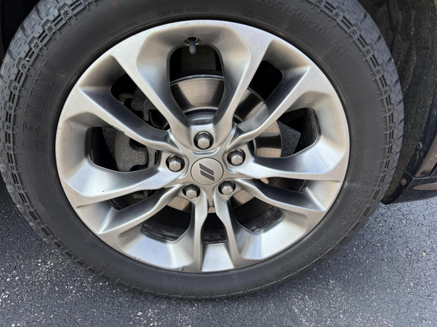 2019 Black /Black Dodge Durango GT Plus AWD (1C4RDJDGXKC) with an 3.6L V6 DOHC 24V engine, 8A transmission, located at 547 E. Main St., Orwell, OH, 44076, (440) 437-5893, 41.535435, -80.847855 - The 2019 Dodge Durango GT Plus AWD is a versatile SUV powered by a 3.6L Pentastar V6 engine paired with an 8-speed automatic transmission, offering 25 MPG on the highway and a 3,500-pound towing capacity. It features a leather interior with power front seats, heated front and second-row seats, tri-z - Photo#4