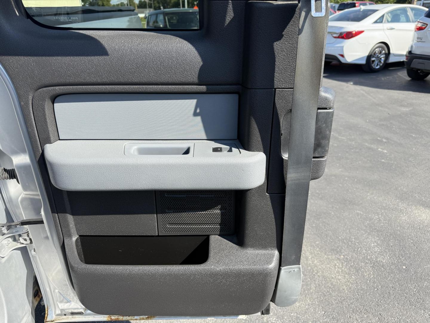 2014 Silver /Gray Ford F-150 XLT SuperCab 6.5-ft. Bed 4WD (1FTFX1ET5EF) with an 3.5L V6 Twin TURBO engine, 6-Speed Automatic transmission, located at 547 E. Main St., Orwell, OH, 44076, (440) 437-5893, 41.535435, -80.847855 - Photo#41