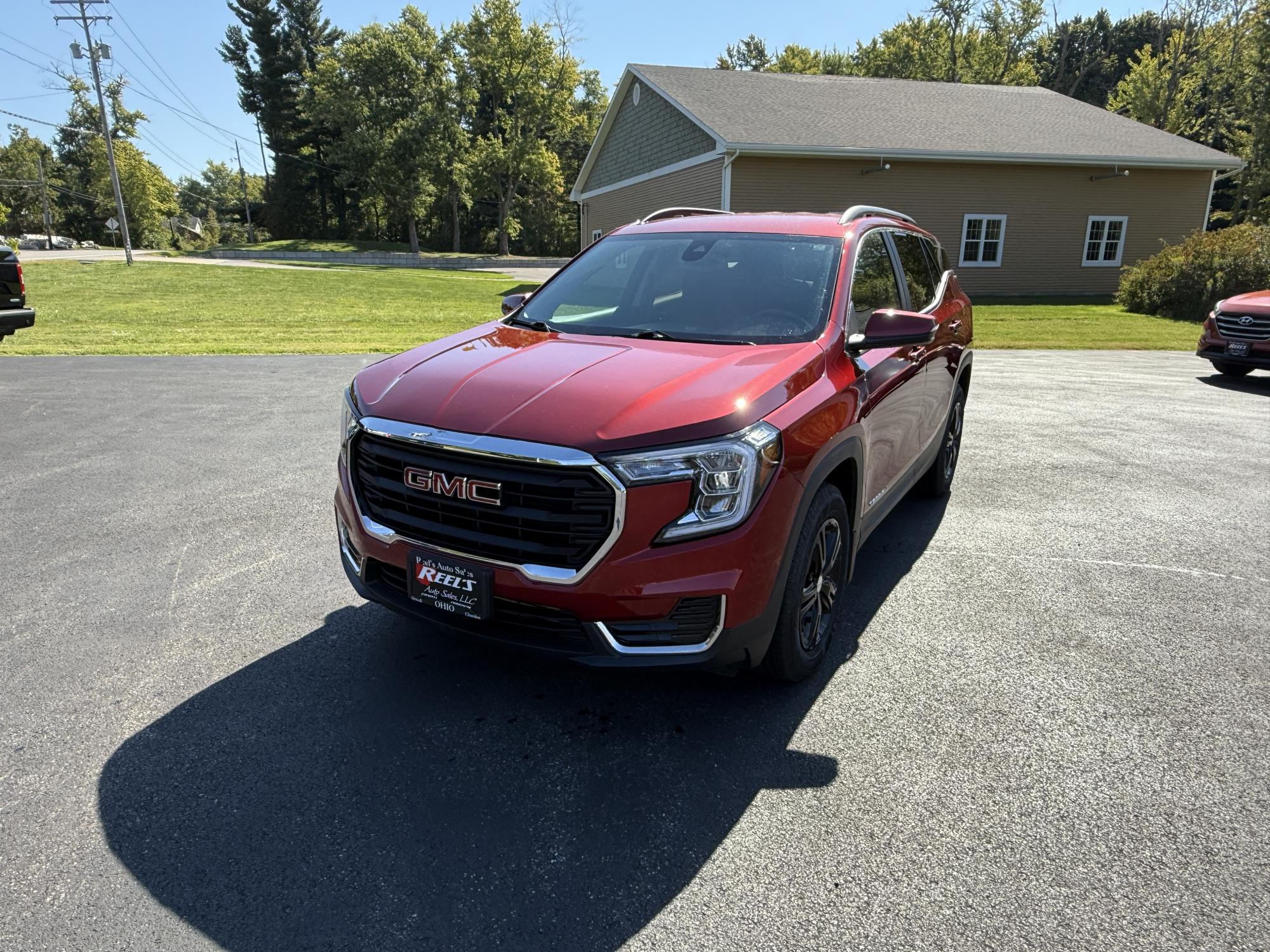 photo of 2022 GMC Terrain SLE AWD