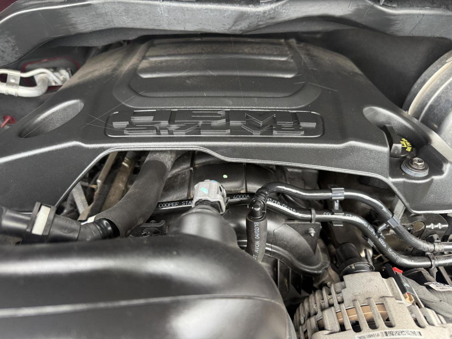 2019 Red /Black RAM 1500 Big Horn Crew Cab SWB 4WD (1C6SRFFTXKN) with an 5.7L V8 OHV 16V engine, Automatic transmission, located at 547 E. Main St., Orwell, OH, 44076, (440) 437-5893, 41.535435, -80.847855 - This 2019 Ram 1500 Big Horn Crew Cab 4WD with a 5.7L HEMI V8 and 8-speed automatic transmission offers robust performance with 395 horsepower and 410 lb-ft of torque, featuring a 3.92 axle ratio for a strong 11,340-pound towing capacity. It balances power with comfort and technology, boasting a 3.5" - Photo#17