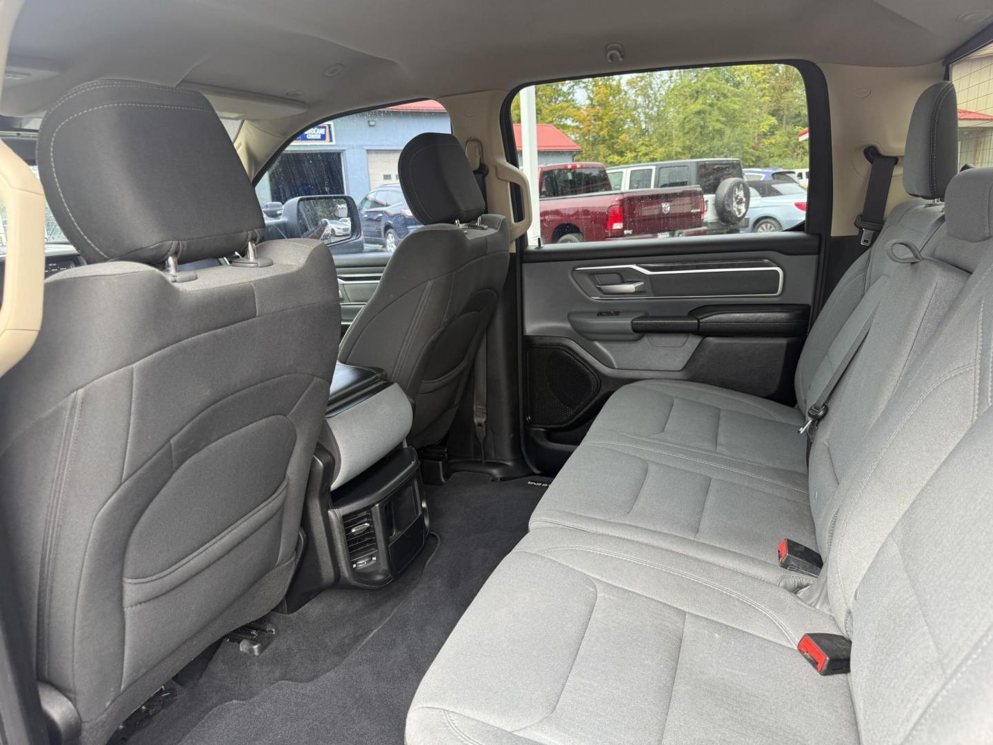 2019 Red /Black RAM 1500 Big Horn Crew Cab SWB 4WD (1C6SRFFTXKN) with an 5.7L V8 OHV 16V engine, Automatic transmission, located at 547 E. Main St., Orwell, OH, 44076, (440) 437-5893, 41.535435, -80.847855 - This 2019 Ram 1500 Big Horn Crew Cab 4WD with a 5.7L HEMI V8 and 8-speed automatic transmission offers robust performance with 395 horsepower and 410 lb-ft of torque, featuring a 3.92 axle ratio for a strong 11,340-pound towing capacity. It balances power with comfort and technology, boasting a 3.5" - Photo#38