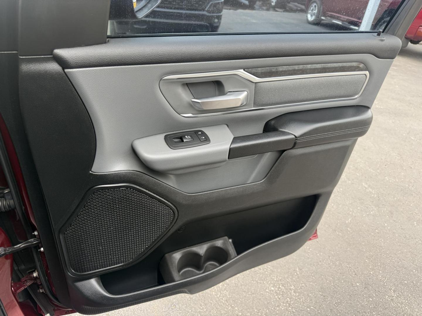 2019 Red /Black RAM 1500 Big Horn Crew Cab SWB 4WD (1C6SRFFTXKN) with an 5.7L V8 OHV 16V engine, Automatic transmission, located at 547 E. Main St., Orwell, OH, 44076, (440) 437-5893, 41.535435, -80.847855 - This 2019 Ram 1500 Big Horn Crew Cab 4WD with a 5.7L HEMI V8 and 8-speed automatic transmission offers robust performance with 395 horsepower and 410 lb-ft of torque, featuring a 3.92 axle ratio for a strong 11,340-pound towing capacity. It balances power with comfort and technology, boasting a 3.5" - Photo#47