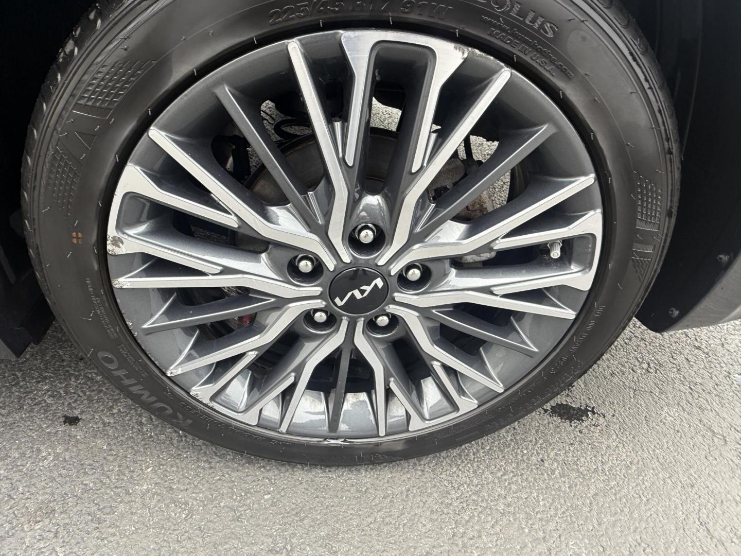2023 Gray /Black Kia Forte GT Line Auto (3KPF54AD6PE) with an 2.0L I4 DOHC 16V engine, Automatic transmission, located at 11115 Chardon Rd. , Chardon, OH, 44024, (440) 214-9705, 41.580246, -81.241943 - This 2023 Forte GT-Line with the 2.0 MPI engine offers an impressive 39 MPG highway and features full LED exterior lighting, a 4.2" gauge cluster screen, and a 10.25" touchscreen infotainment system with Apple CarPlay, Android Auto, and built-in navigation. Comfort and convenience are enhanced with - Photo#11