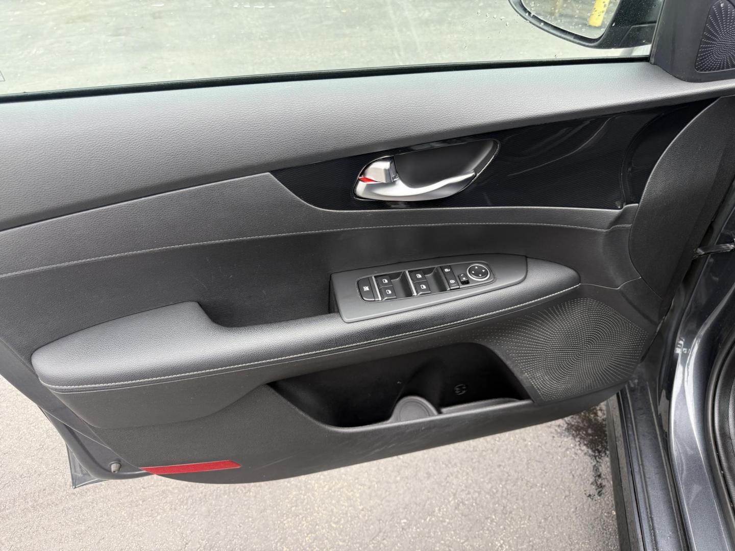 2023 Gray /Black Kia Forte GT Line Auto (3KPF54AD6PE) with an 2.0L I4 DOHC 16V engine, Automatic transmission, located at 11115 Chardon Rd. , Chardon, OH, 44024, (440) 214-9705, 41.580246, -81.241943 - This 2023 Forte GT-Line with the 2.0 MPI engine offers an impressive 39 MPG highway and features full LED exterior lighting, a 4.2" gauge cluster screen, and a 10.25" touchscreen infotainment system with Apple CarPlay, Android Auto, and built-in navigation. Comfort and convenience are enhanced with - Photo#16
